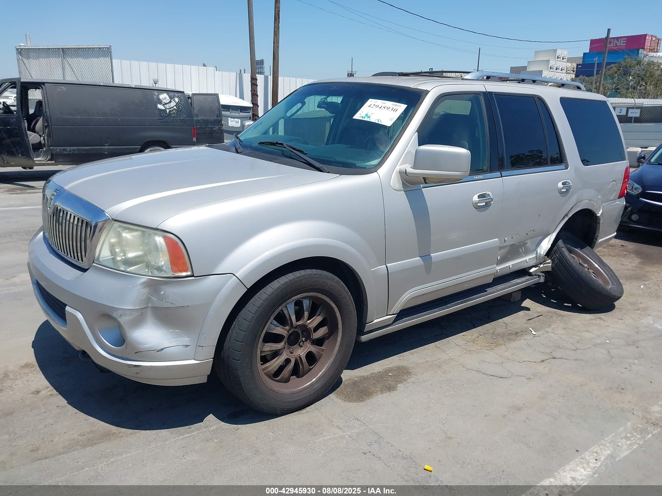 2003 Lincoln Navigator   Gray vin: 5LMFU28R63LJ15582