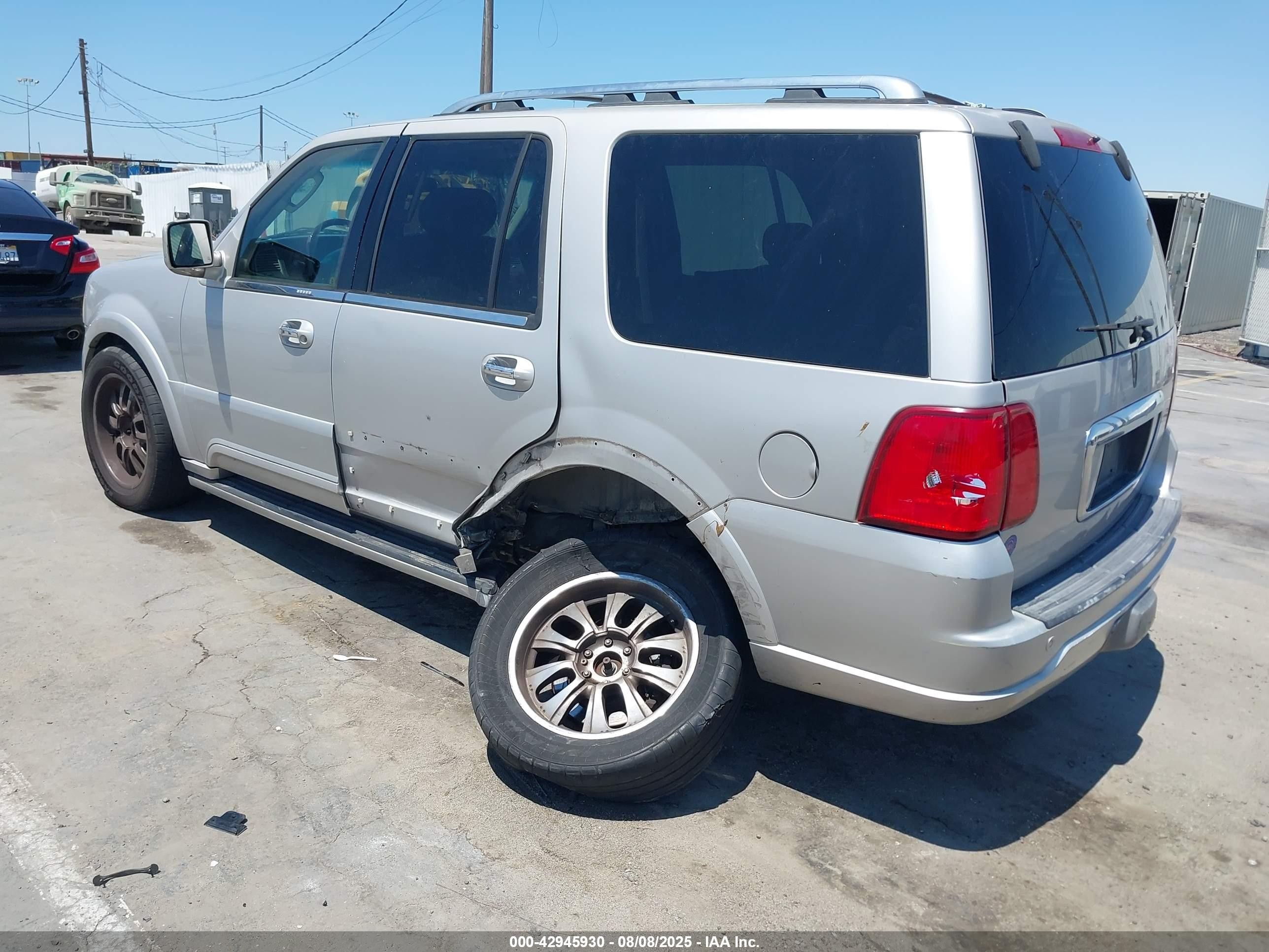 2003 Lincoln Navigator   Gray vin: 5LMFU28R63LJ15582