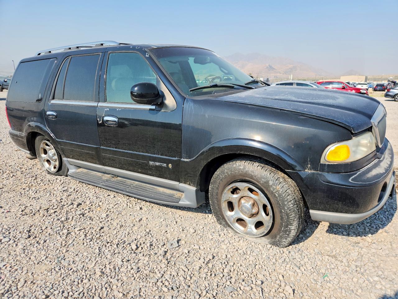 2001 Lincoln Navigator Черный vin: 5LMFU28R91LJ30932