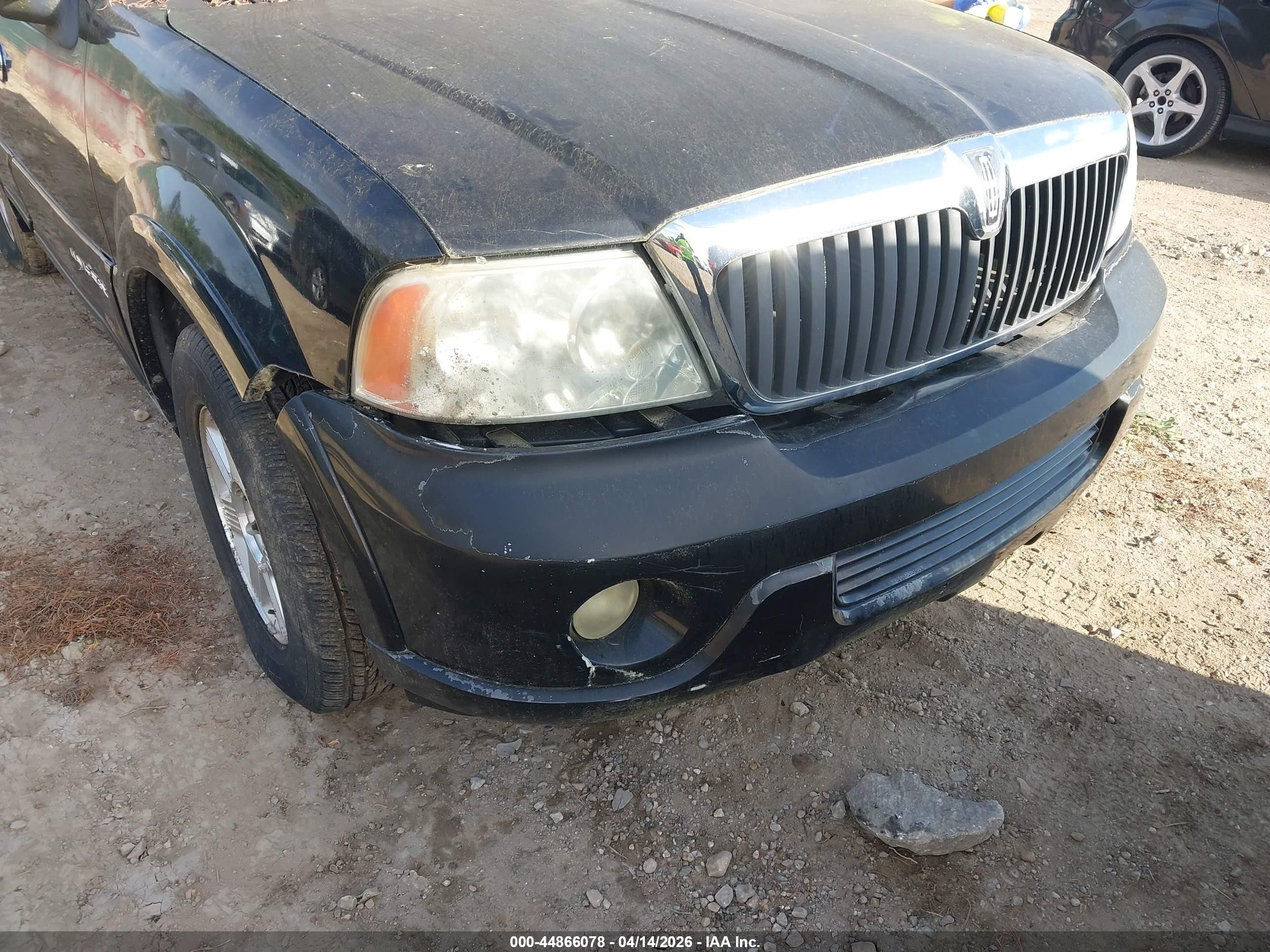 2003 Lincoln Navigator   Black vin: 5LMFU28RX3LJ28089