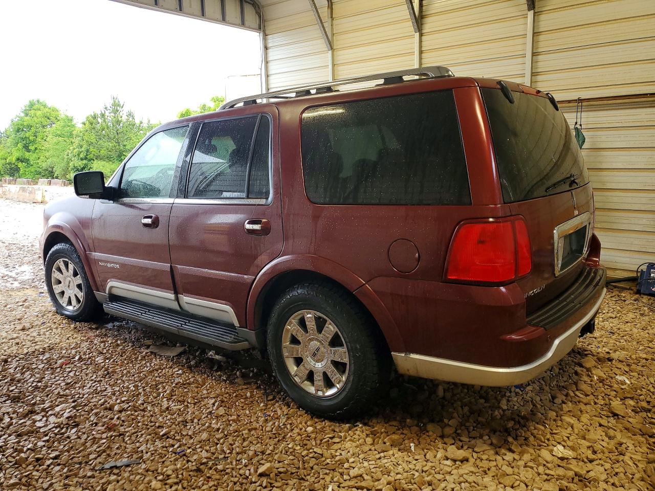 2004 Lincoln Navigator Burgundy vin: 5LMFU28RX4LJ34623