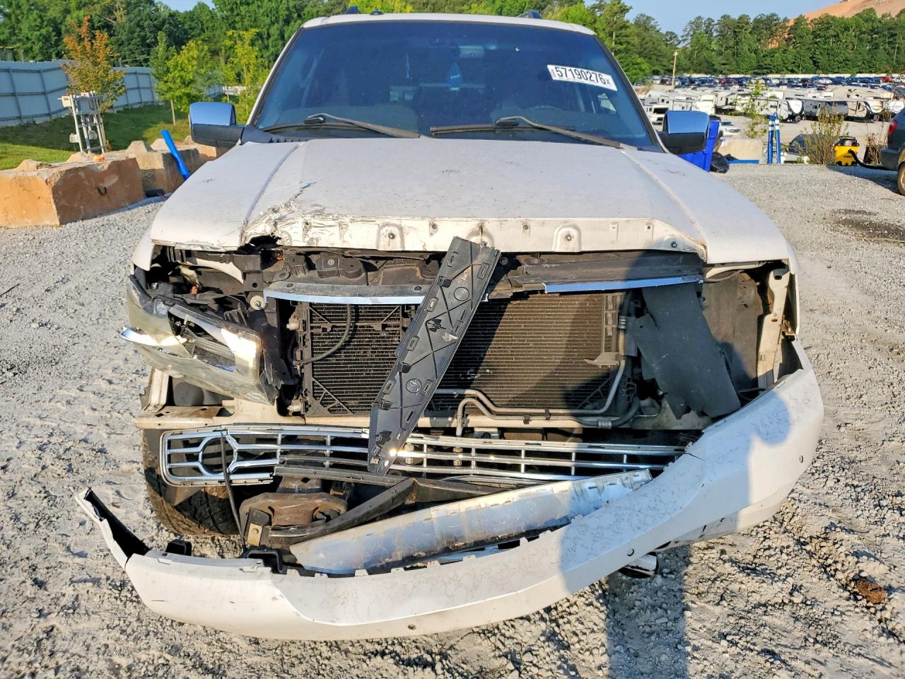 2012 Lincoln Navigator Белый vin: 5LMJJ2H51CEL02121