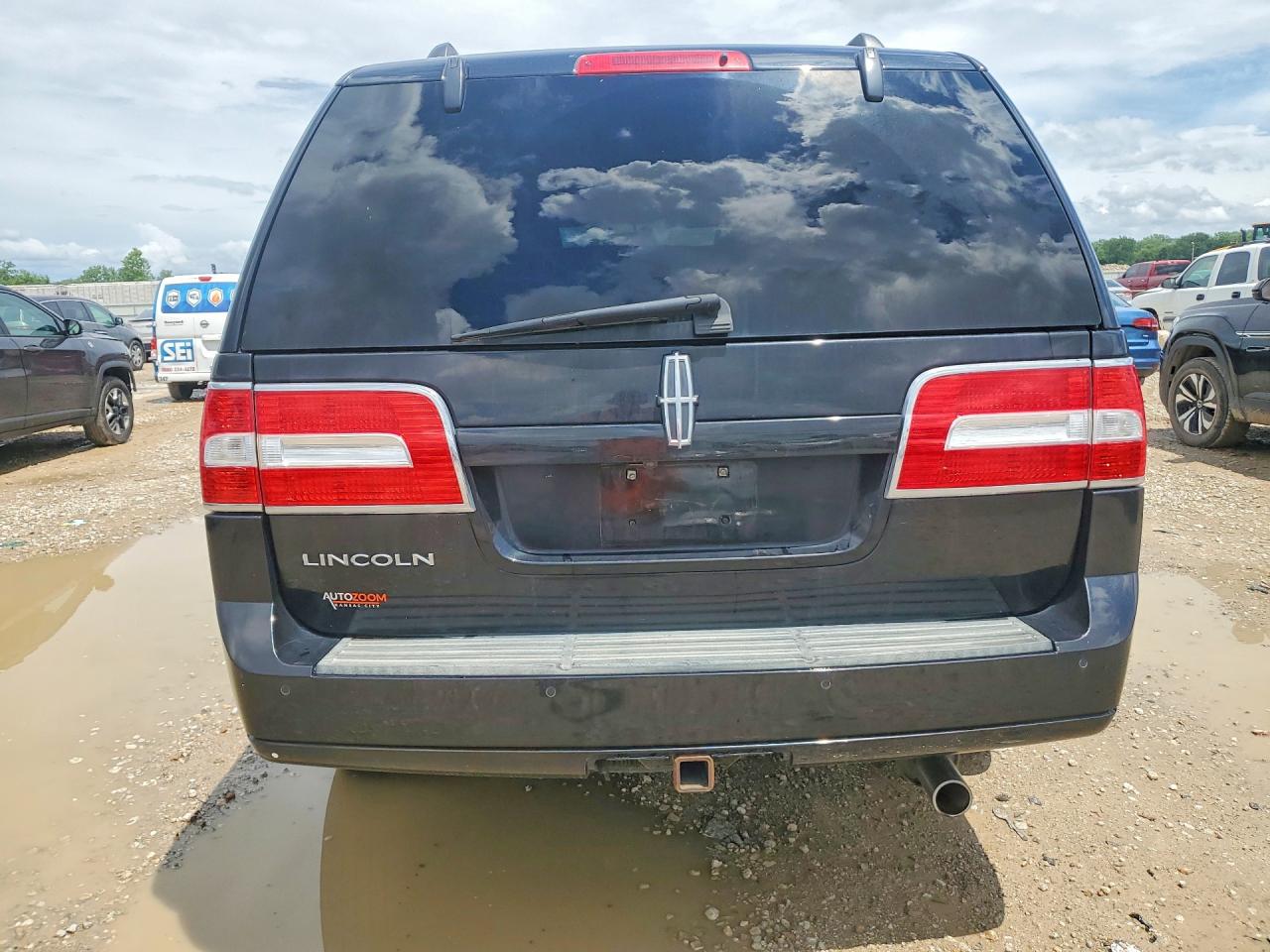 2013 Lincoln Navigator Black vin: 5LMJJ2H51DEL05120