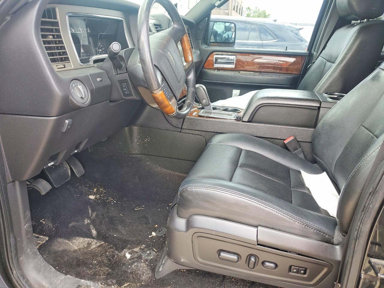 2013 Lincoln Navigator Black vin: 5LMJJ2H51DEL05120