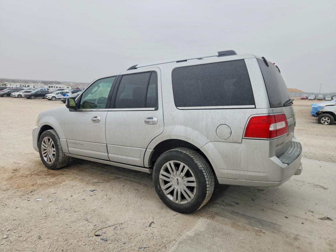 2013 Lincoln Navigator Silver vin: 5LMJJ2H52DEL07880