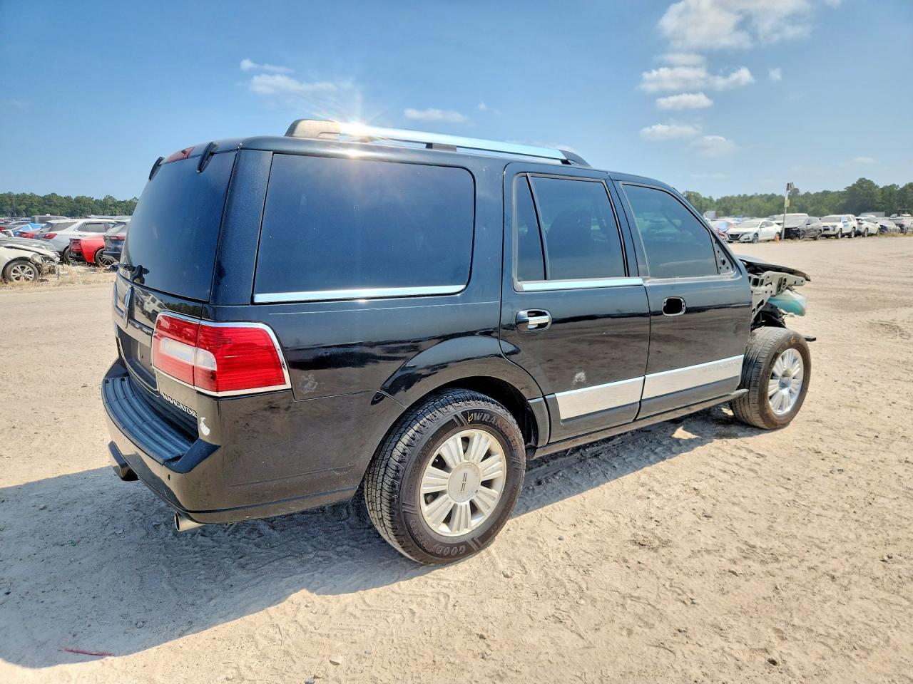2010 Lincoln Navigator Черный vin: 5LMJJ2H54AEJ04338