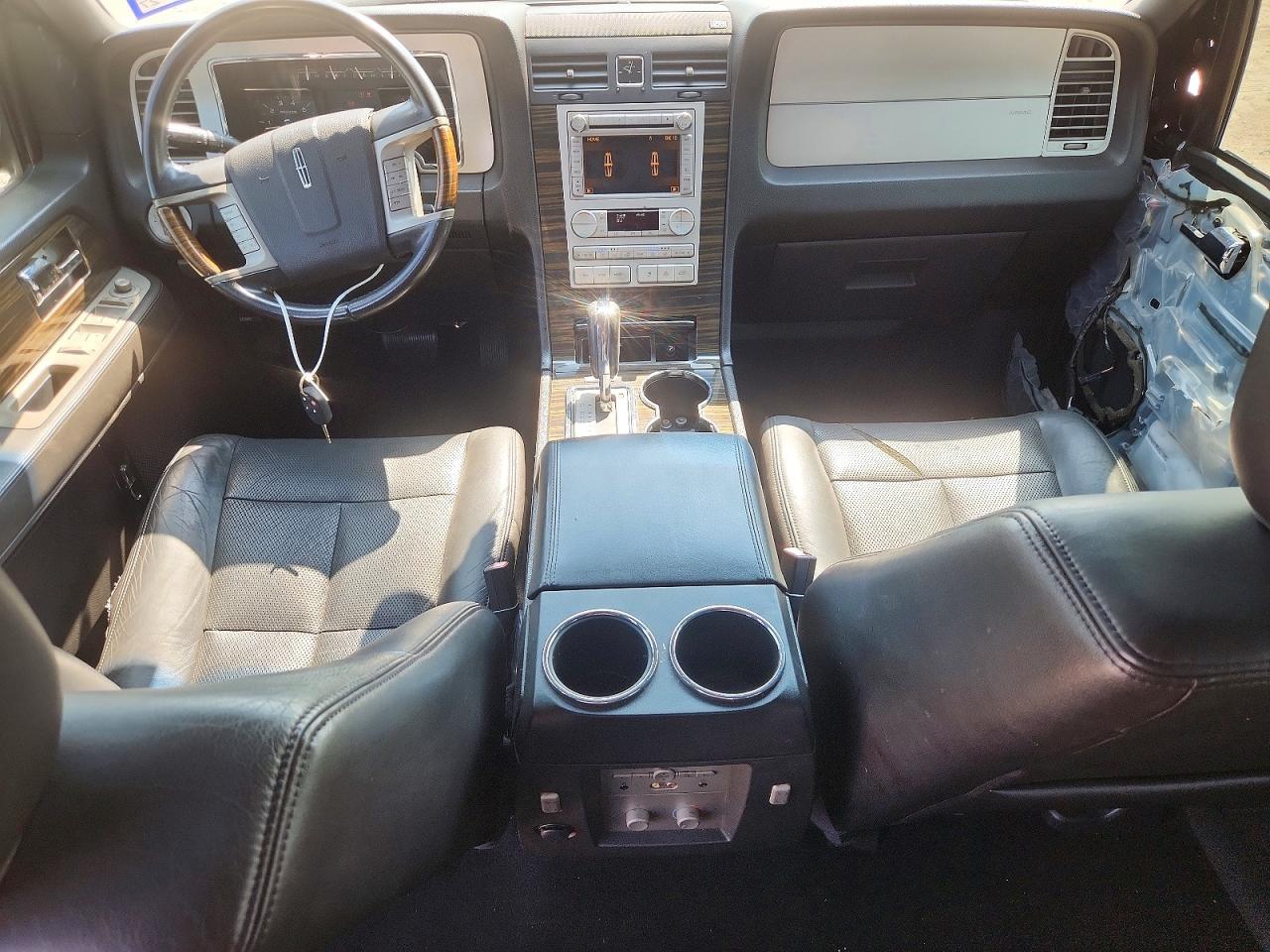 2010 Lincoln Navigator Черный vin: 5LMJJ2H54AEJ04338