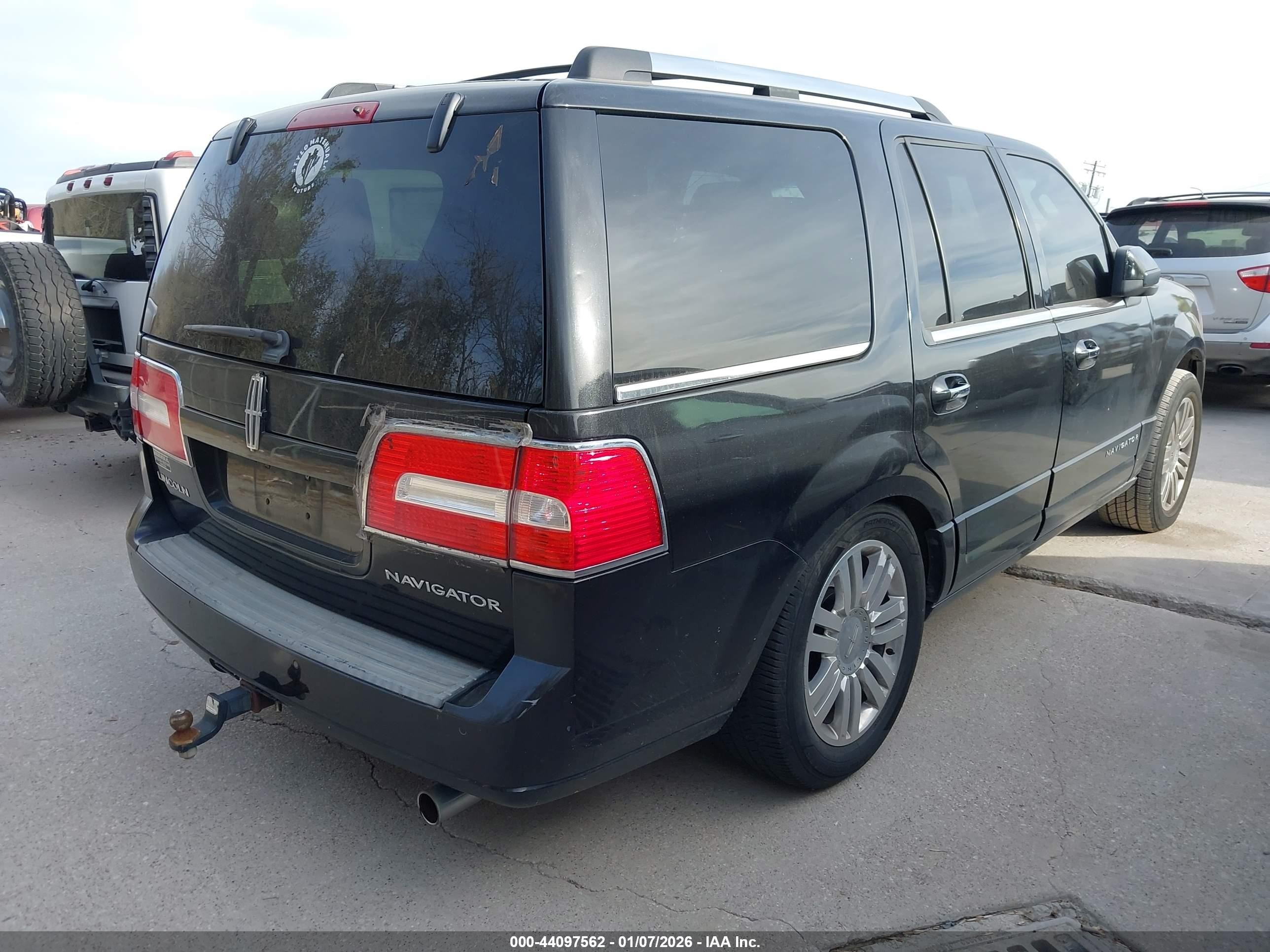 2011 Lincoln Navigator   Black vin: 5LMJJ2H54BEJ06169