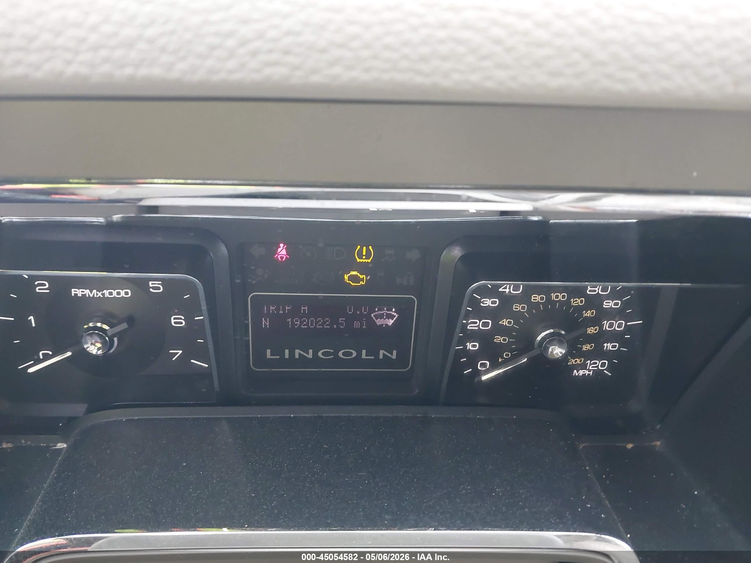 2012 Lincoln Navigator   Black vin: 5LMJJ2H54CEL08592