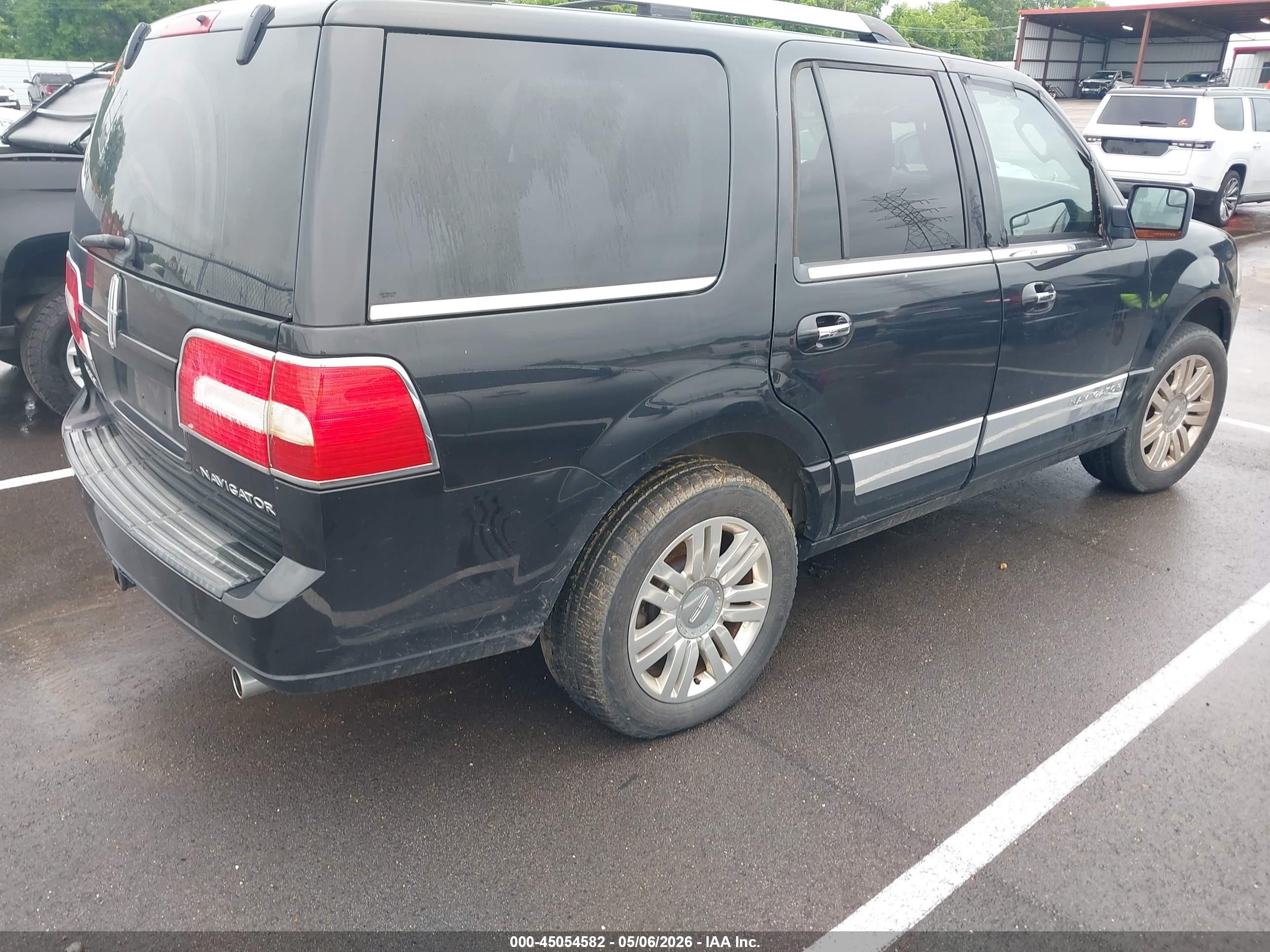 2012 Lincoln Navigator   Black vin: 5LMJJ2H54CEL08592