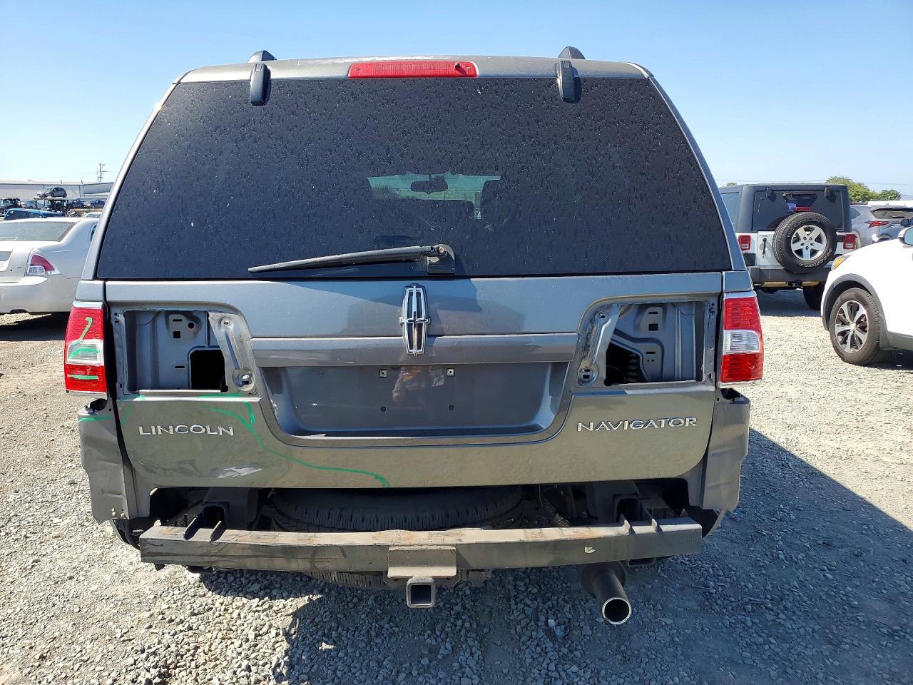 2013 Lincoln Navigator Gray vin: 5LMJJ2H55DEL04357