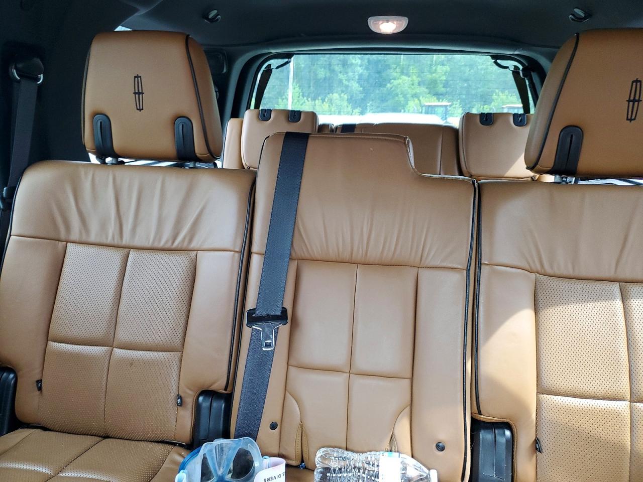 2012 Lincoln Navigator Black vin: 5LMJJ2H56CEL06911