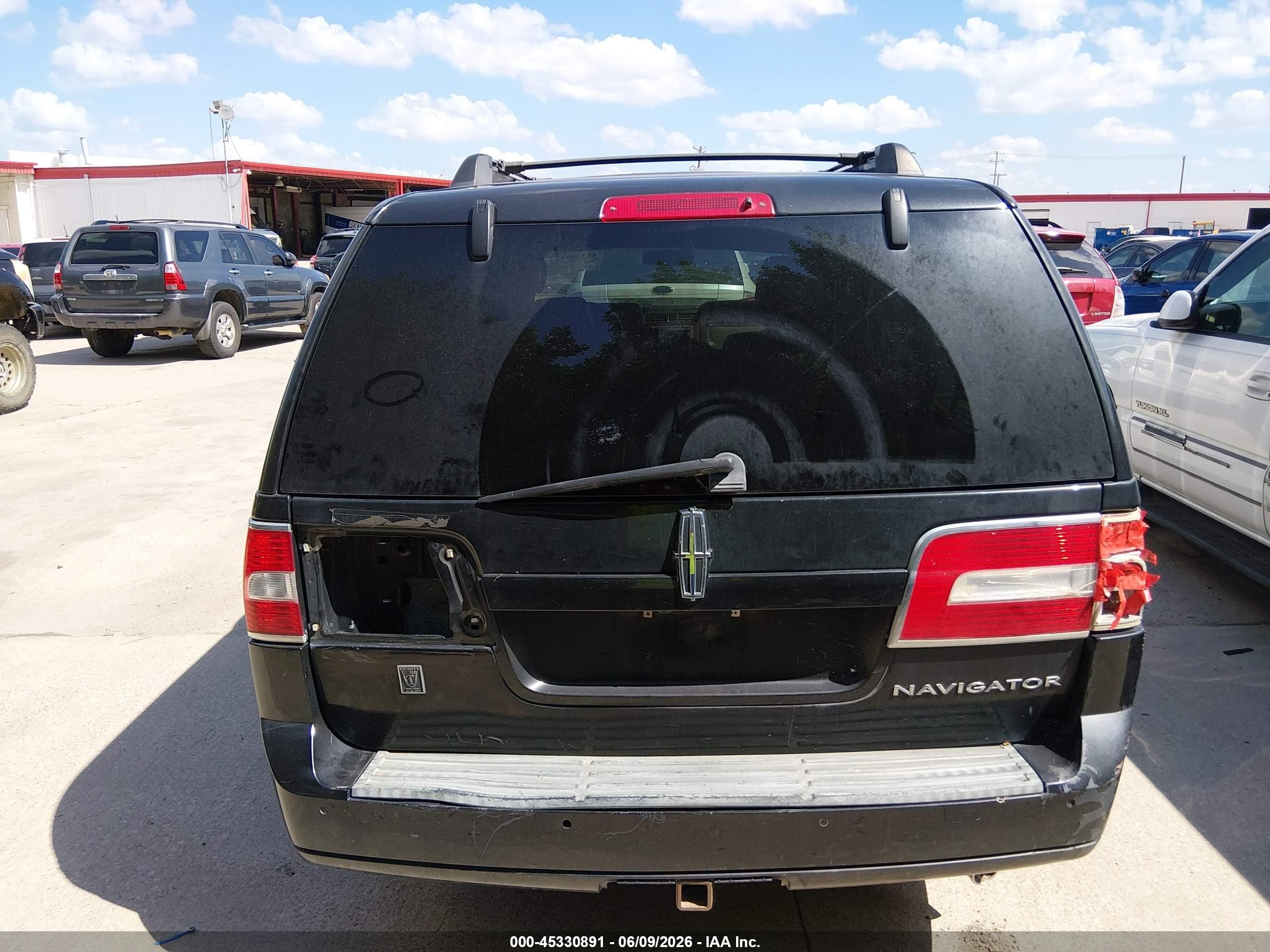 2013 Lincoln Navigator   Черный vin: 5LMJJ2H56DEL03752
