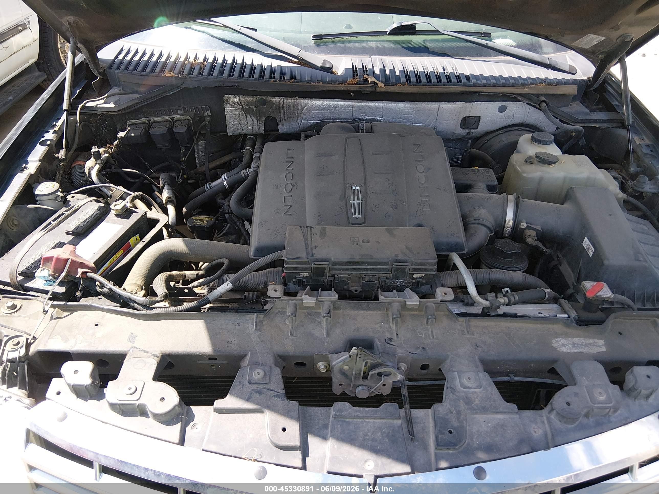 2013 Lincoln Navigator   Черный vin: 5LMJJ2H56DEL03752