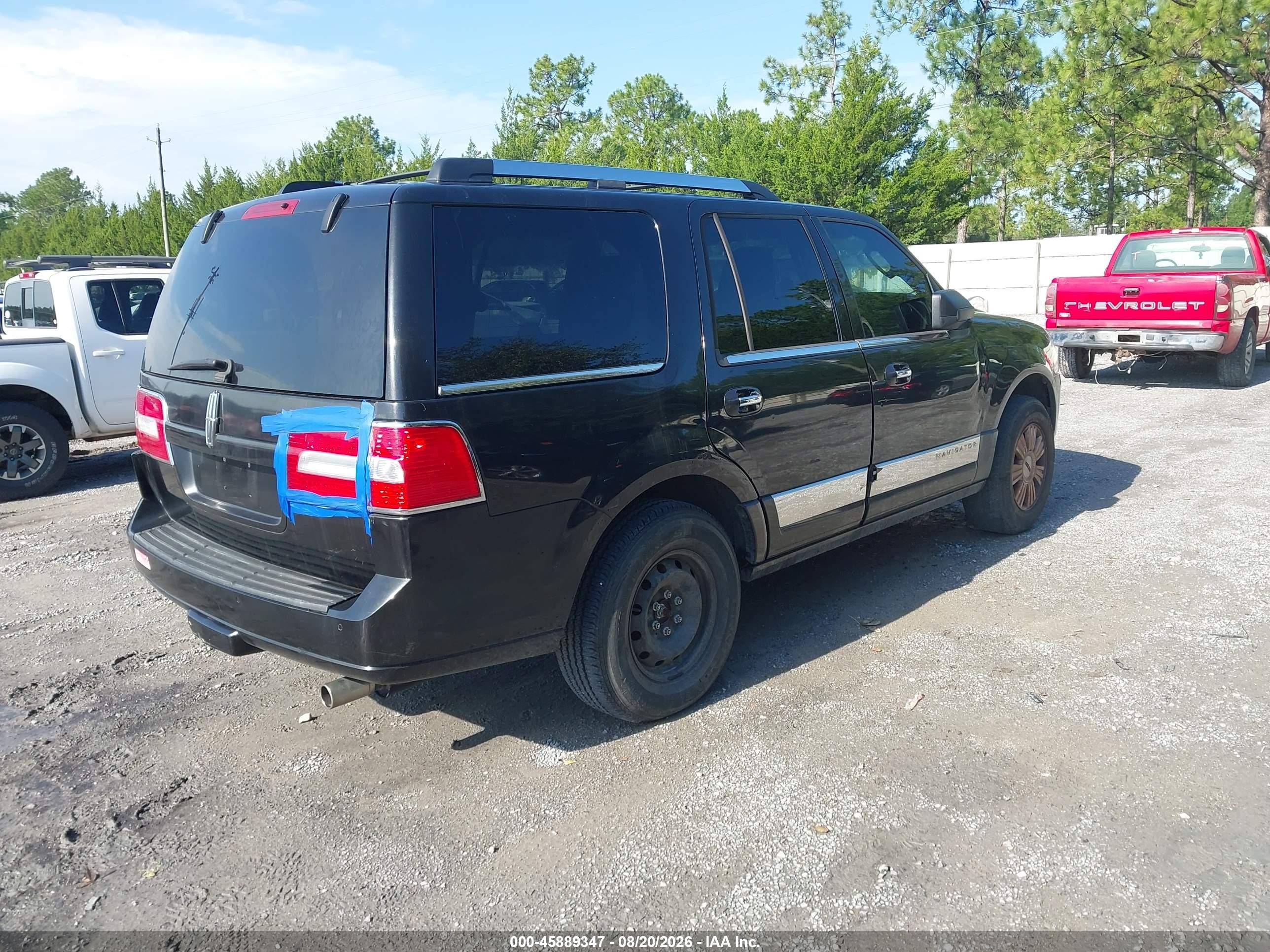 2014 Lincoln Navigator   Black vin: 5LMJJ2H58EEL01275