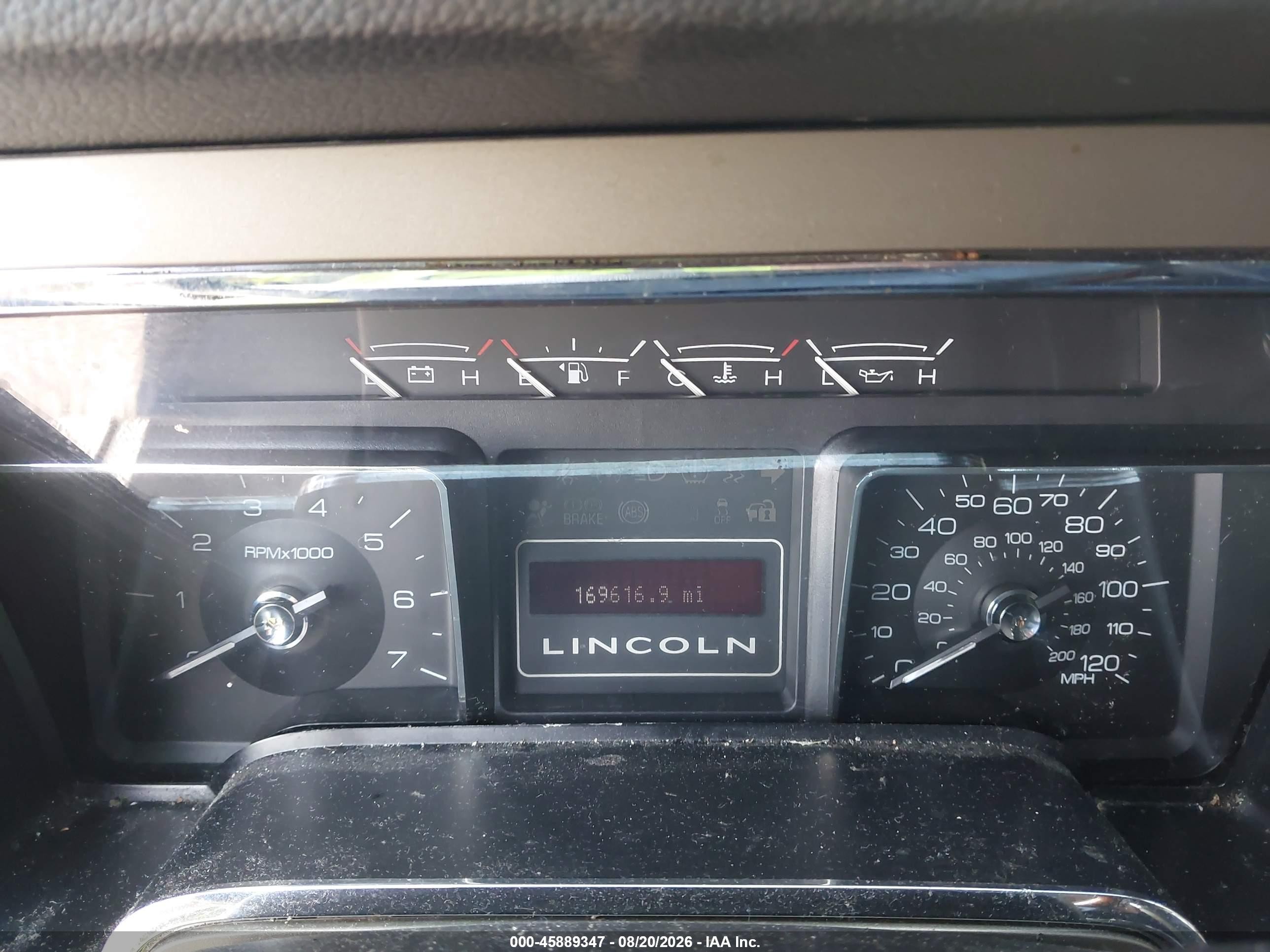 2014 Lincoln Navigator   Black vin: 5LMJJ2H58EEL01275