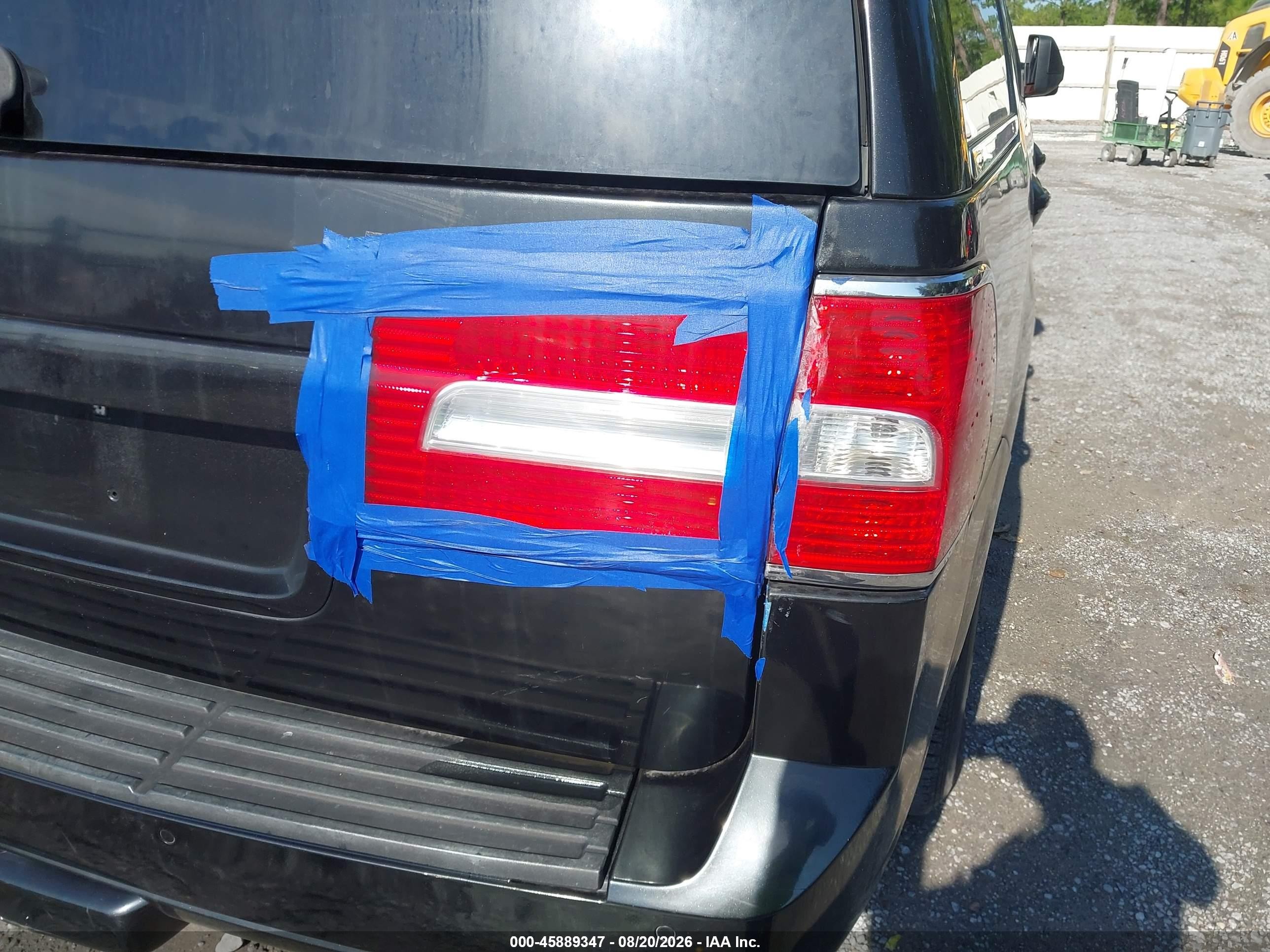2014 Lincoln Navigator   Black vin: 5LMJJ2H58EEL01275