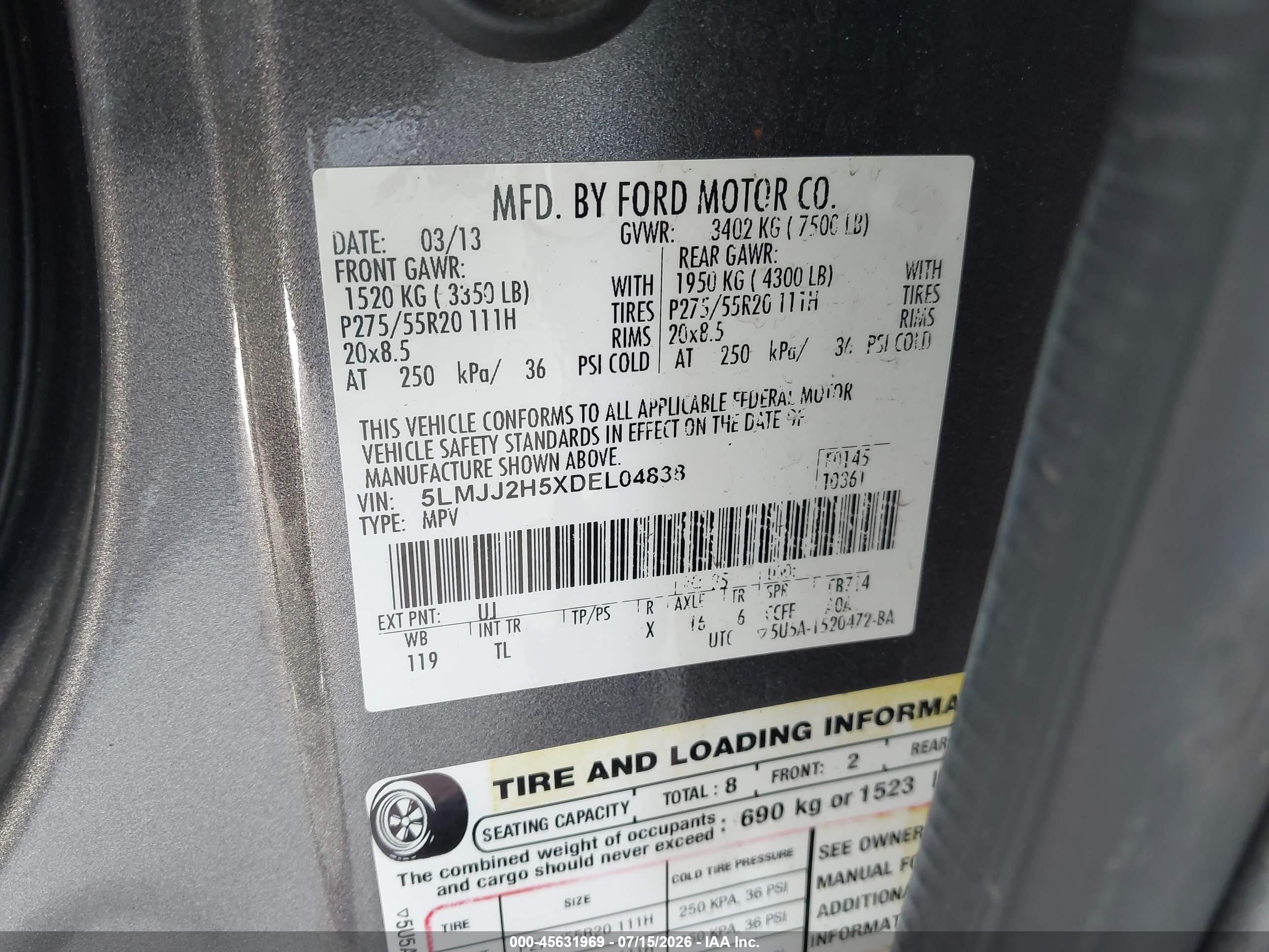 2013 Lincoln Navigator   Gray vin: 5LMJJ2H5XDEL04838