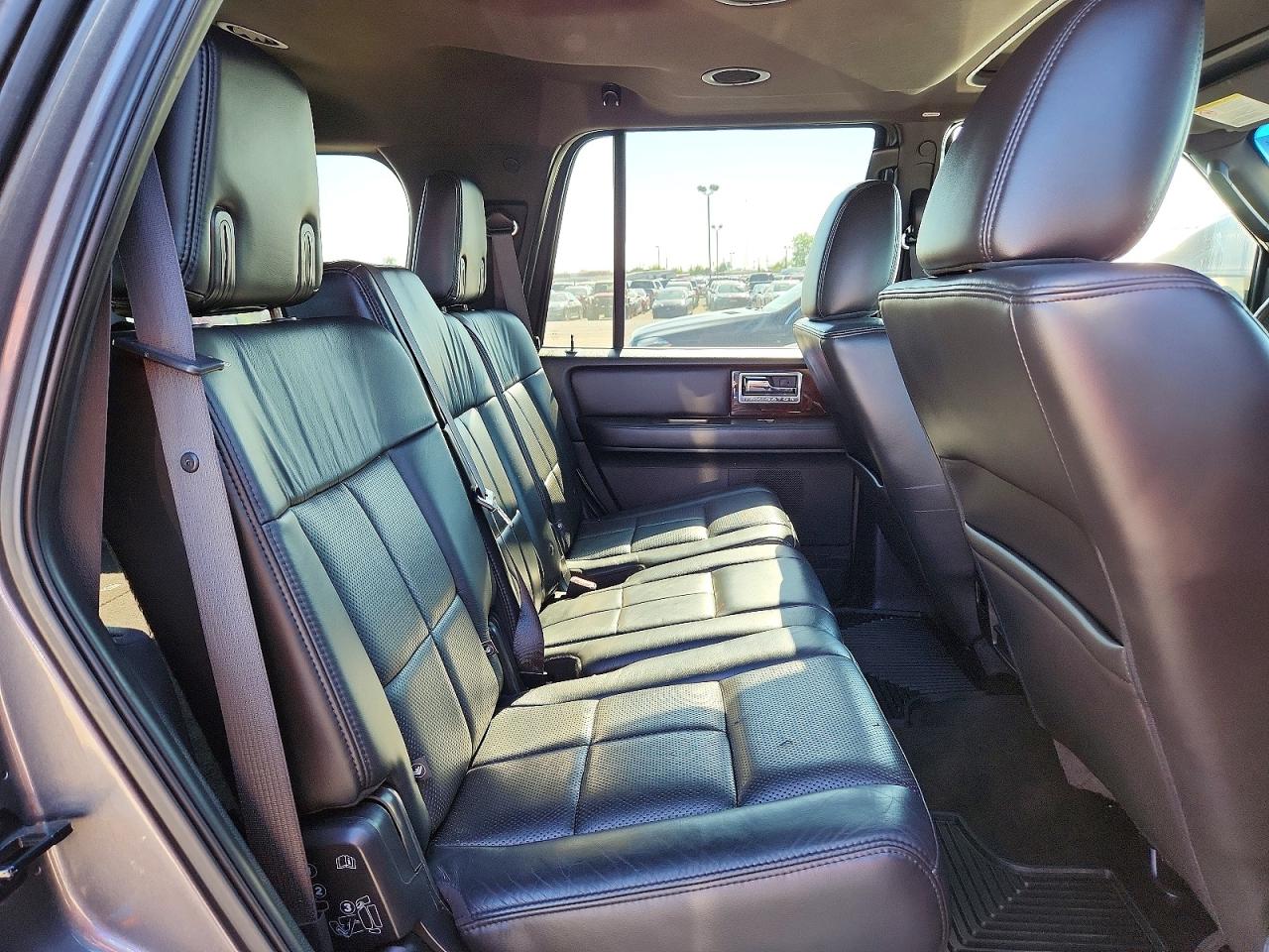 2014 Lincoln Navigator Gray vin: 5LMJJ2H5XEEL07269