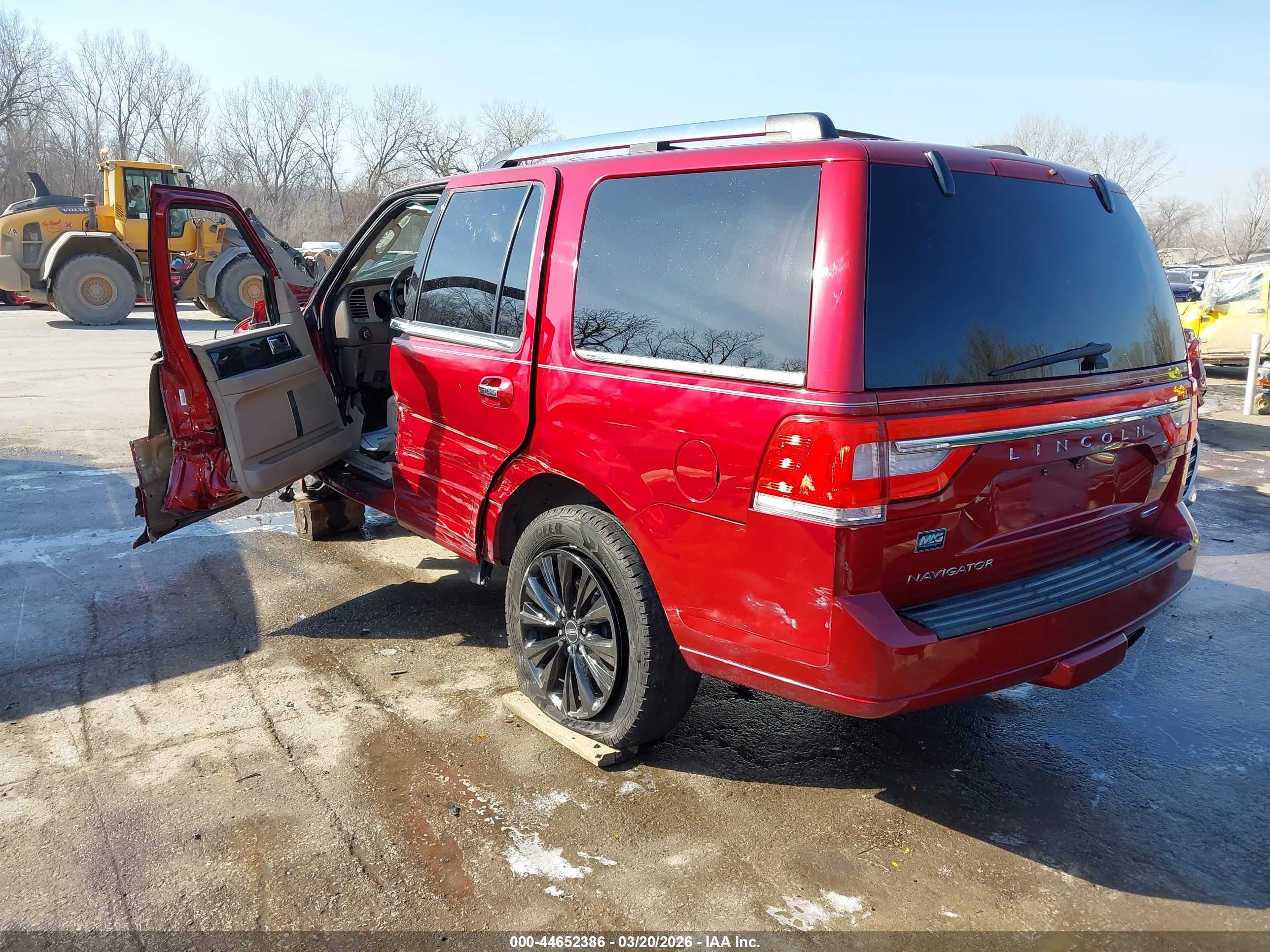 2015 Lincoln Navigator   Красный vin: 5LMJJ2HT0FEJ02219