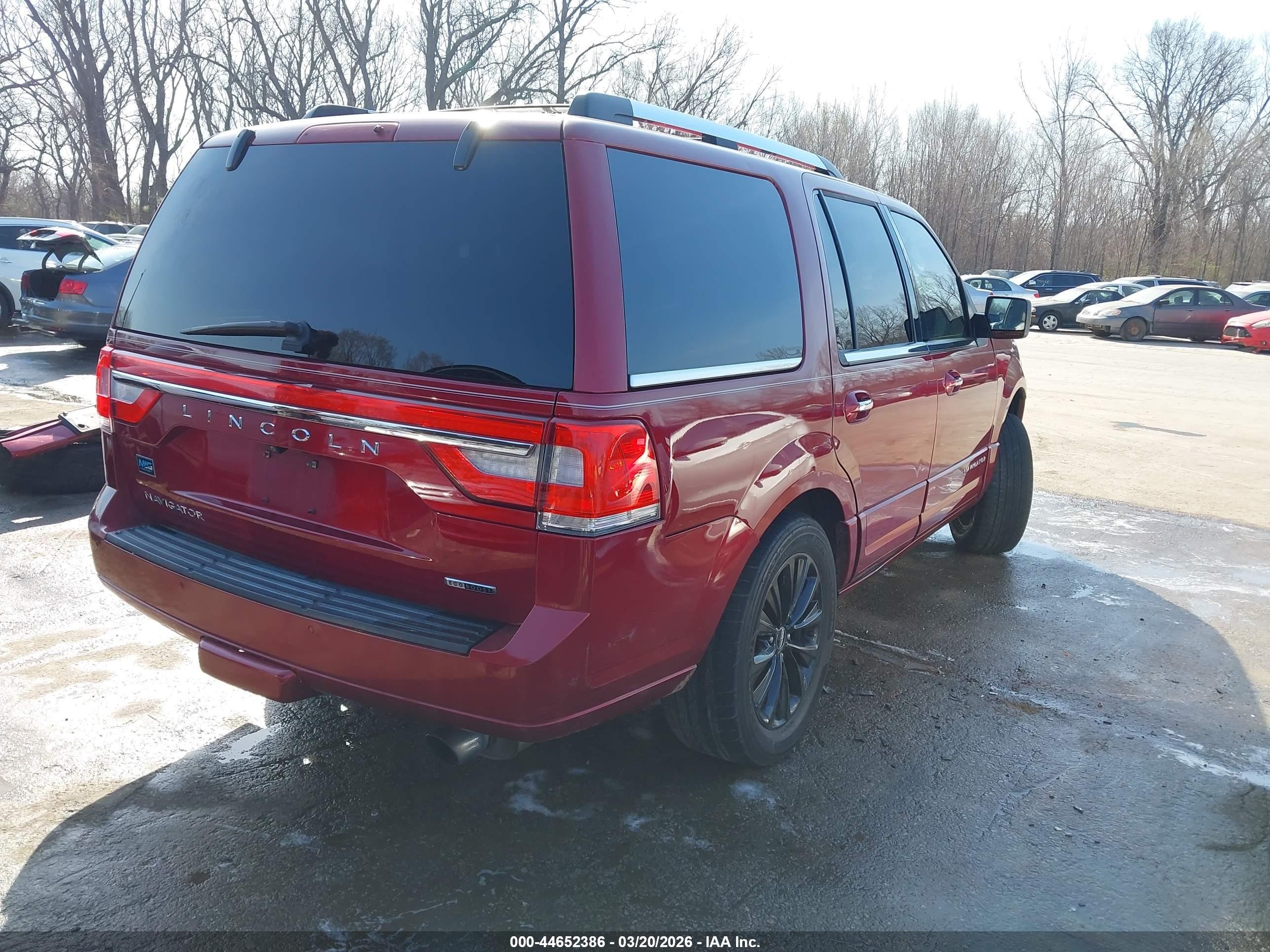 2015 Lincoln Navigator   Красный vin: 5LMJJ2HT0FEJ02219