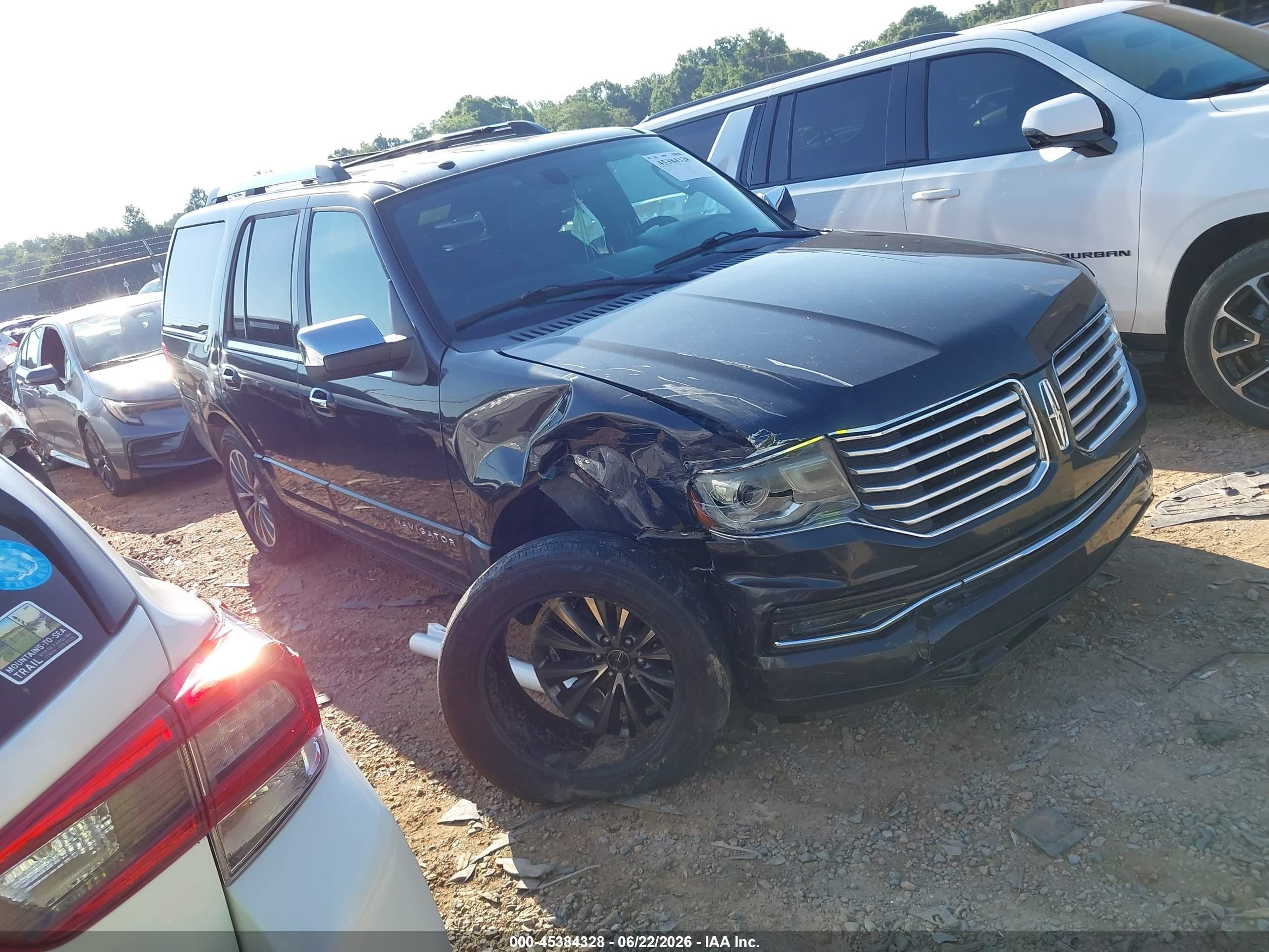 2015 Lincoln Navigator   Black vin: 5LMJJ2HT1FEJ13939