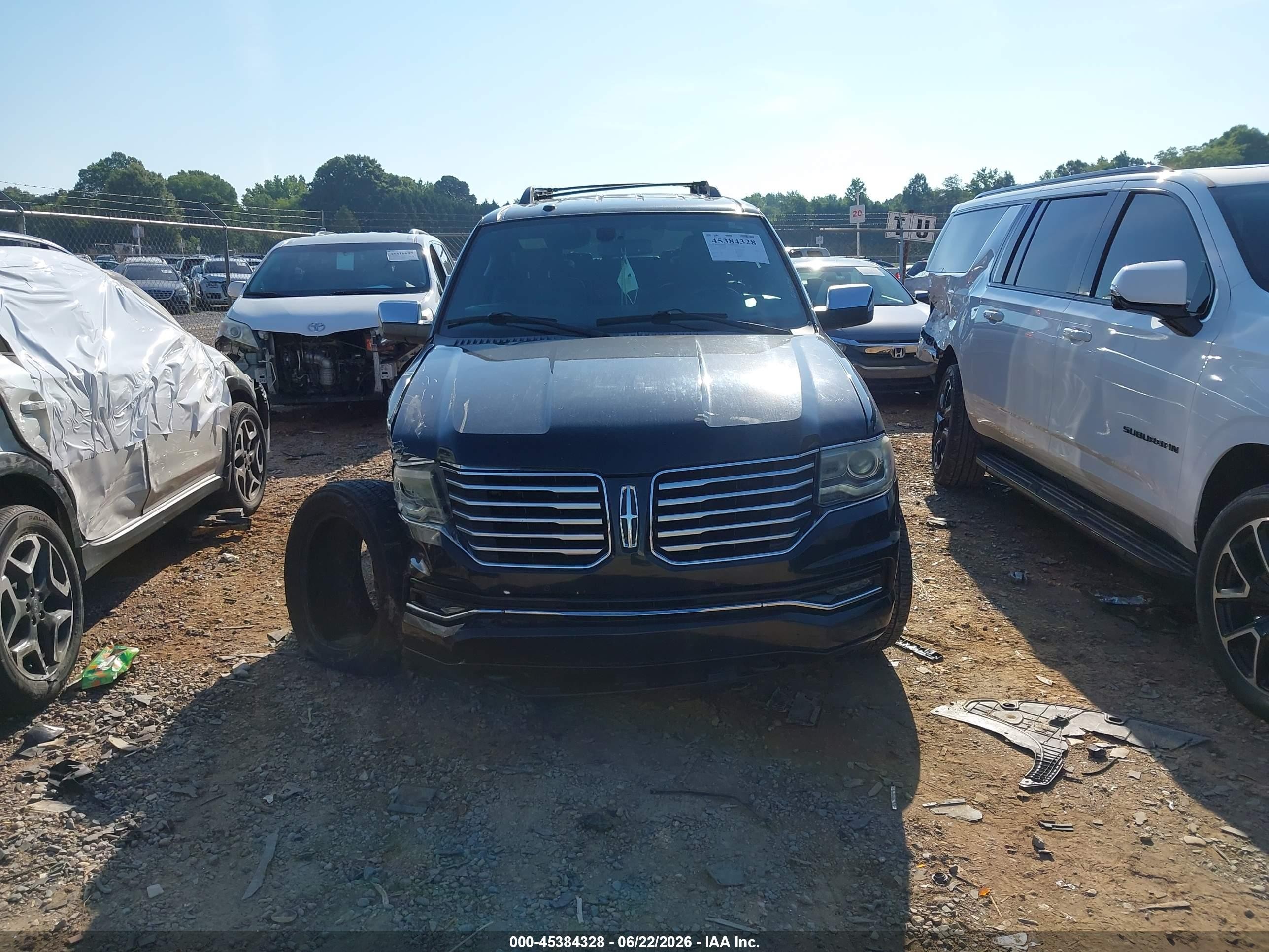 2015 Lincoln Navigator   Черный vin: 5LMJJ2HT1FEJ13939