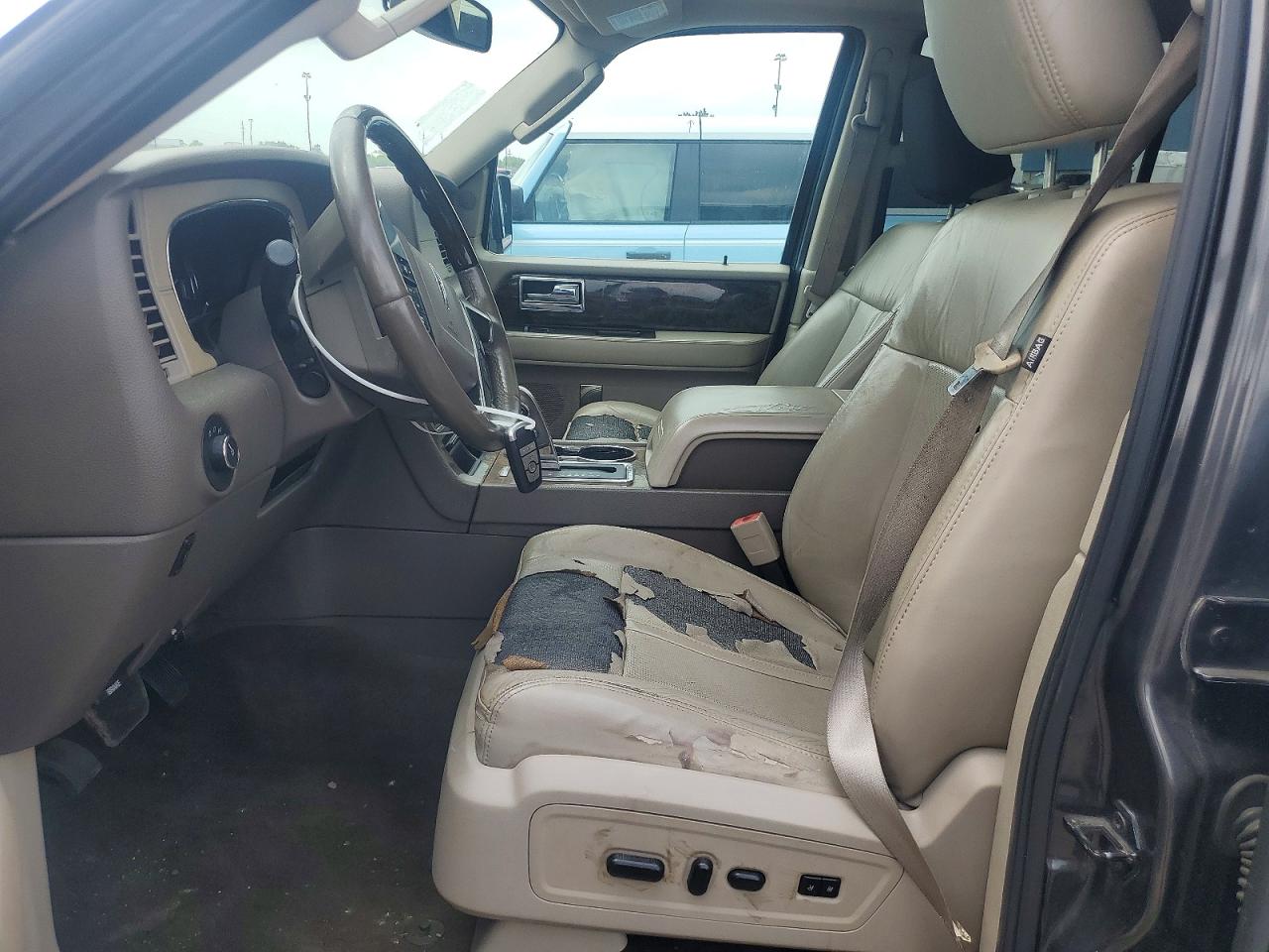 2015 Lincoln Navigator Gray vin: 5LMJJ2HT2FEJ04117