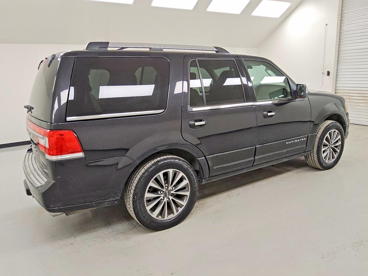 2015 Lincoln Navigator Black vin: 5LMJJ2HT2FEJ05994