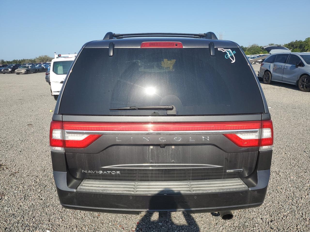 2015 Lincoln Navigator Gray vin: 5LMJJ2HT2FEJ09432