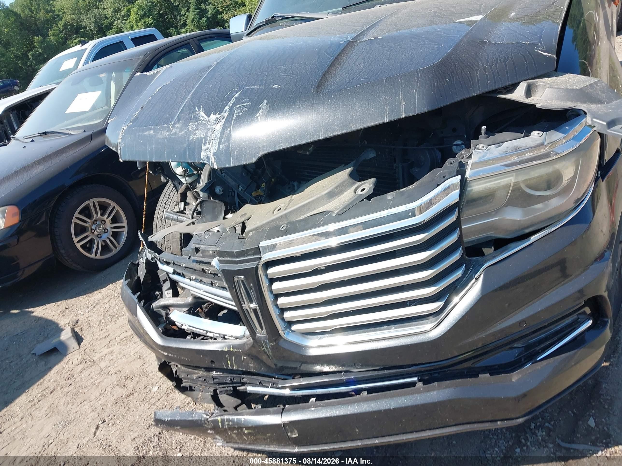 2015 Lincoln Navigator   Black vin: 5LMJJ2HT3FEJ05096