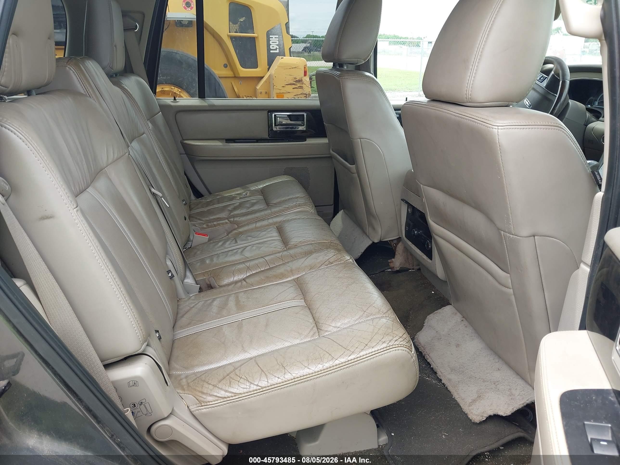 2015 Lincoln Navigator   Серый vin: 5LMJJ2HT4FEJ03986