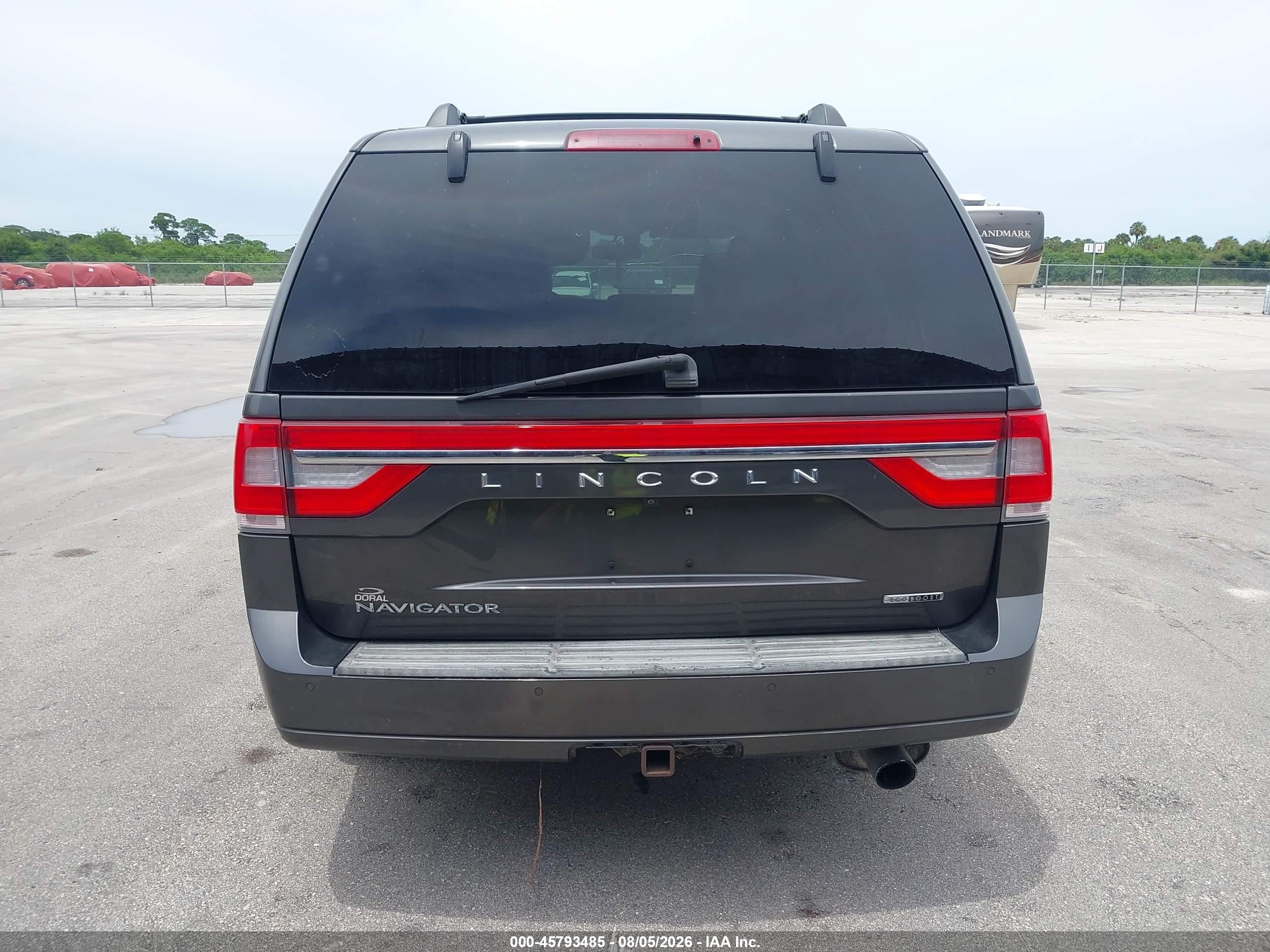 2015 Lincoln Navigator   Серый vin: 5LMJJ2HT4FEJ03986