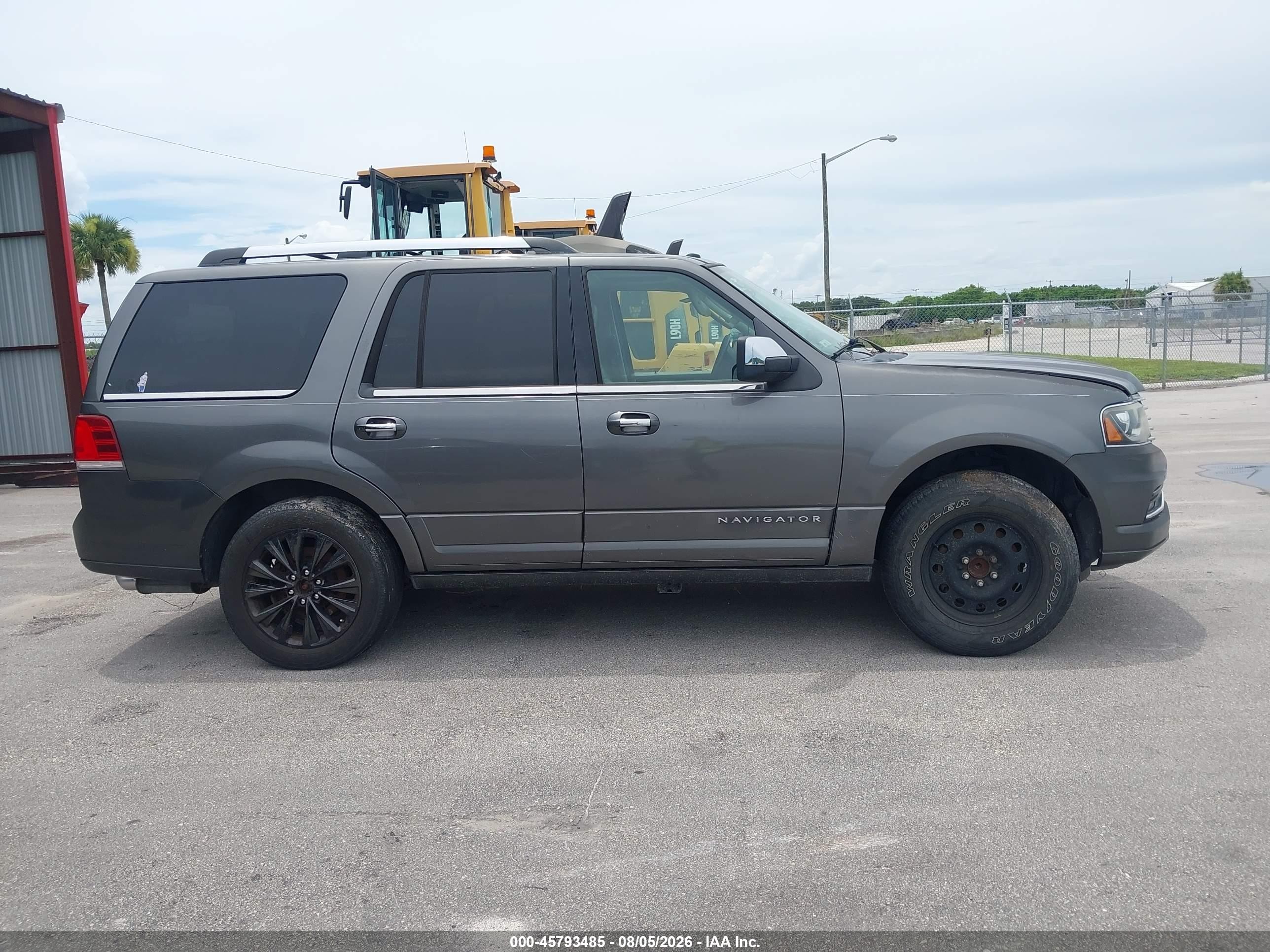 2015 Lincoln Navigator   Серый vin: 5LMJJ2HT4FEJ03986