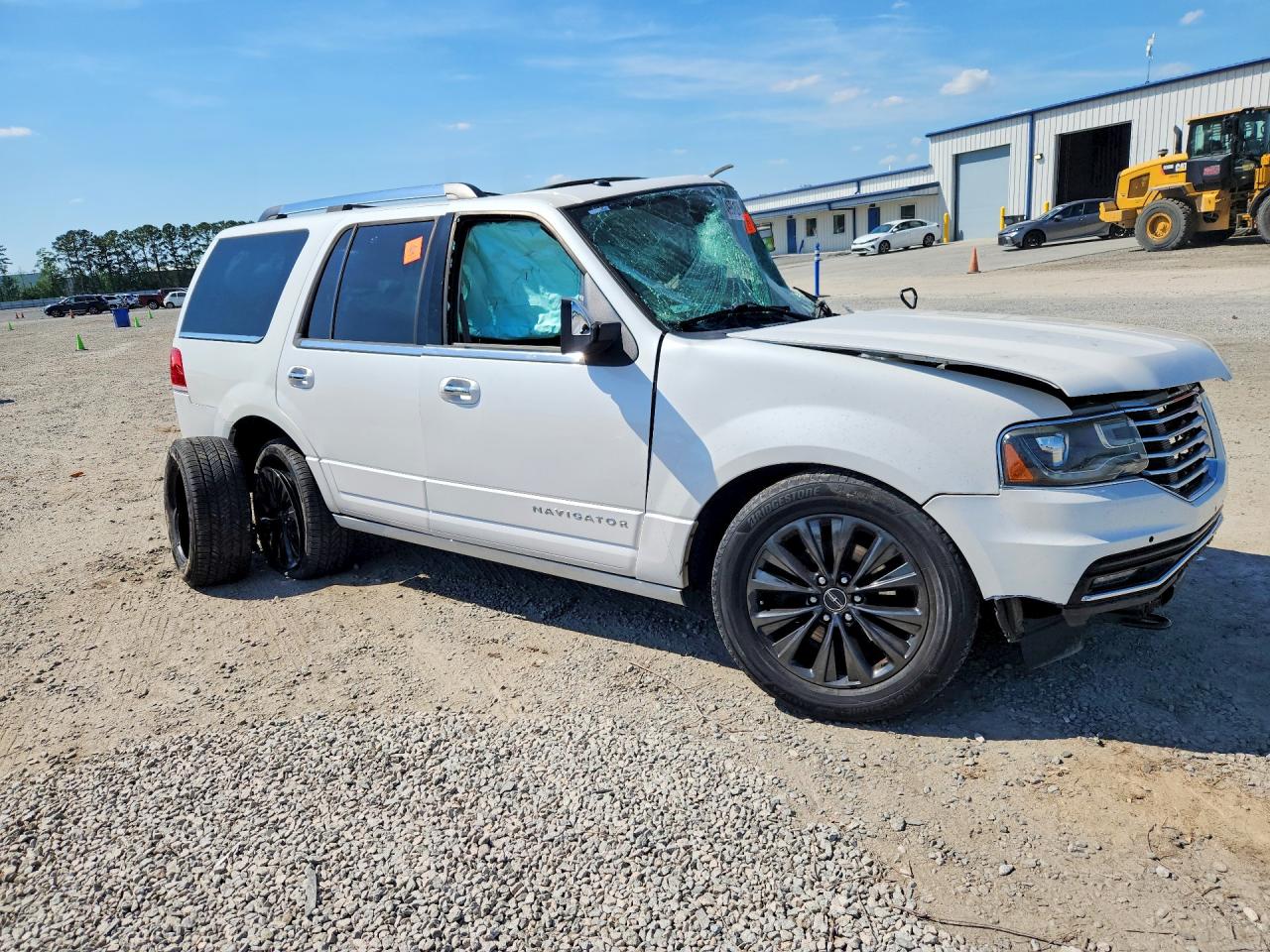 2015 Lincoln Navigator White vin: 5LMJJ2HT6FEJ01611