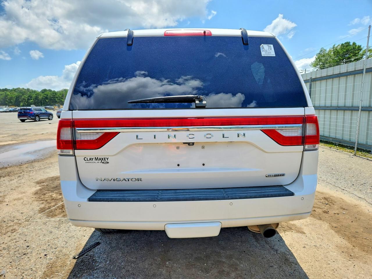 2015 Lincoln Navigator White vin: 5LMJJ2HT6FEJ02757