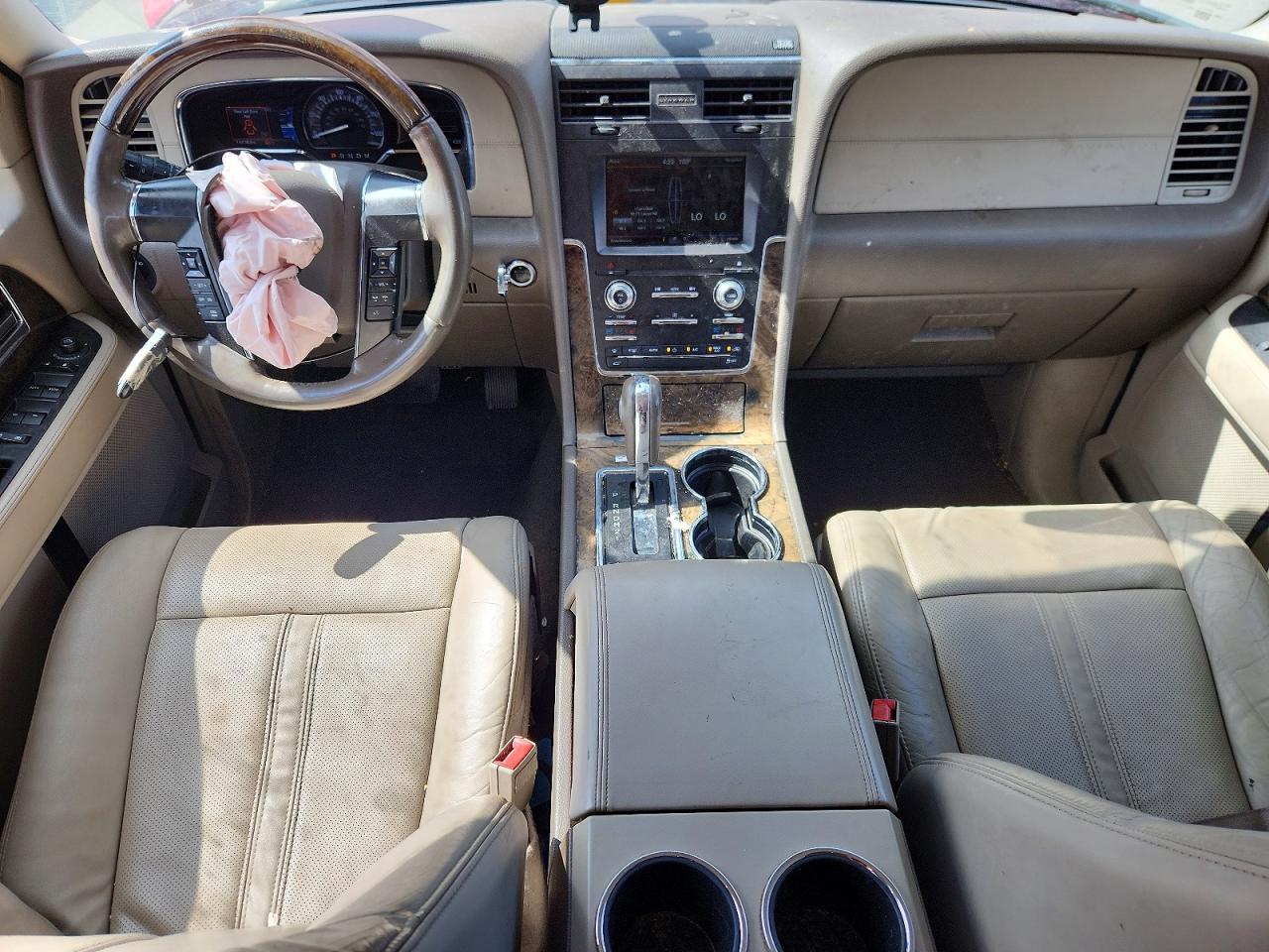 2015 Lincoln Navigator Red vin: 5LMJJ2HT7FEJ15274