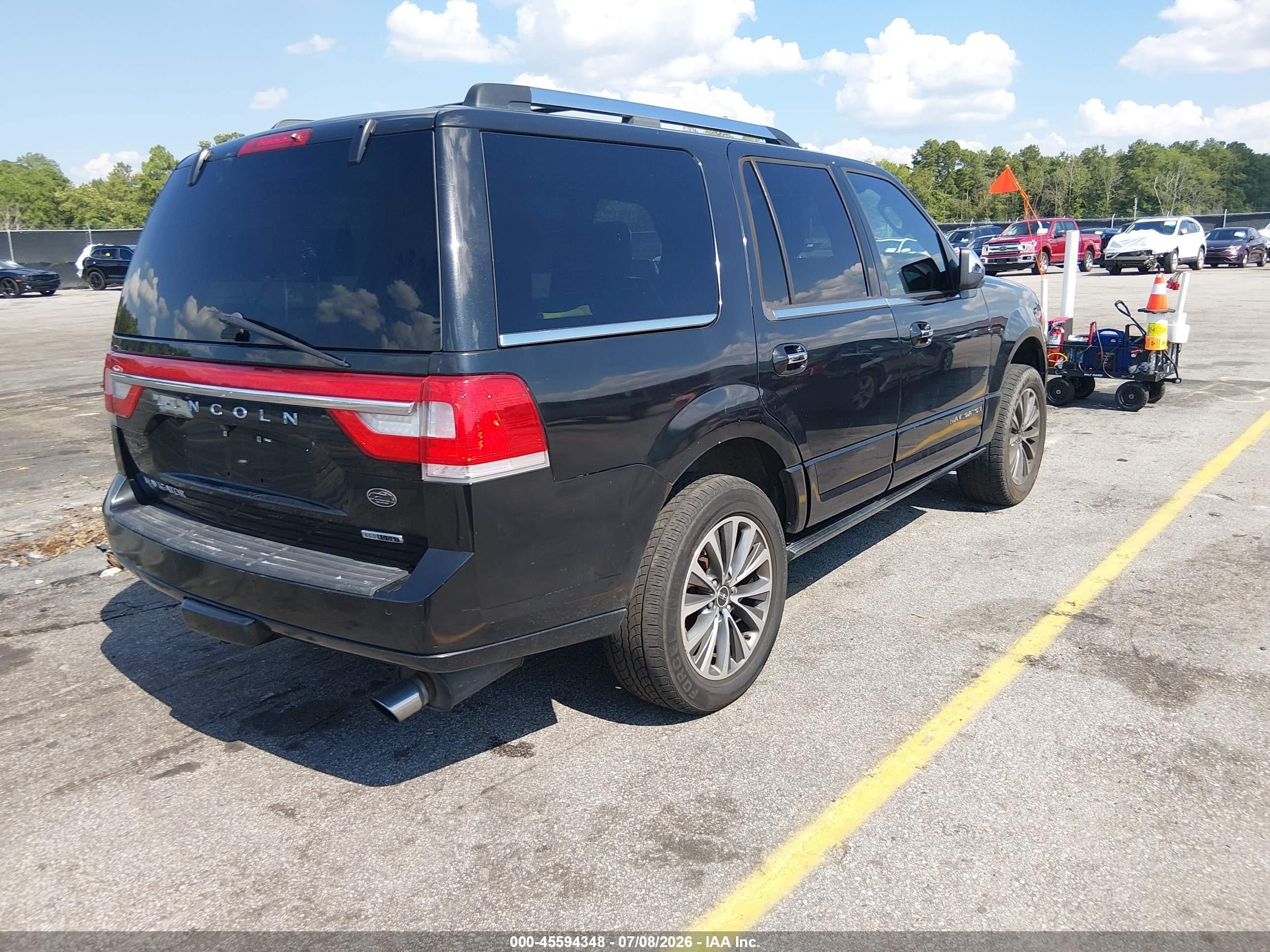 2015 Lincoln Navigator   Black vin: 5LMJJ2HT8FEJ03814