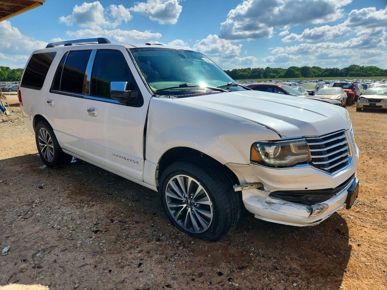 2015 Lincoln Navigator White vin: 5LMJJ2HT8FEJ06213