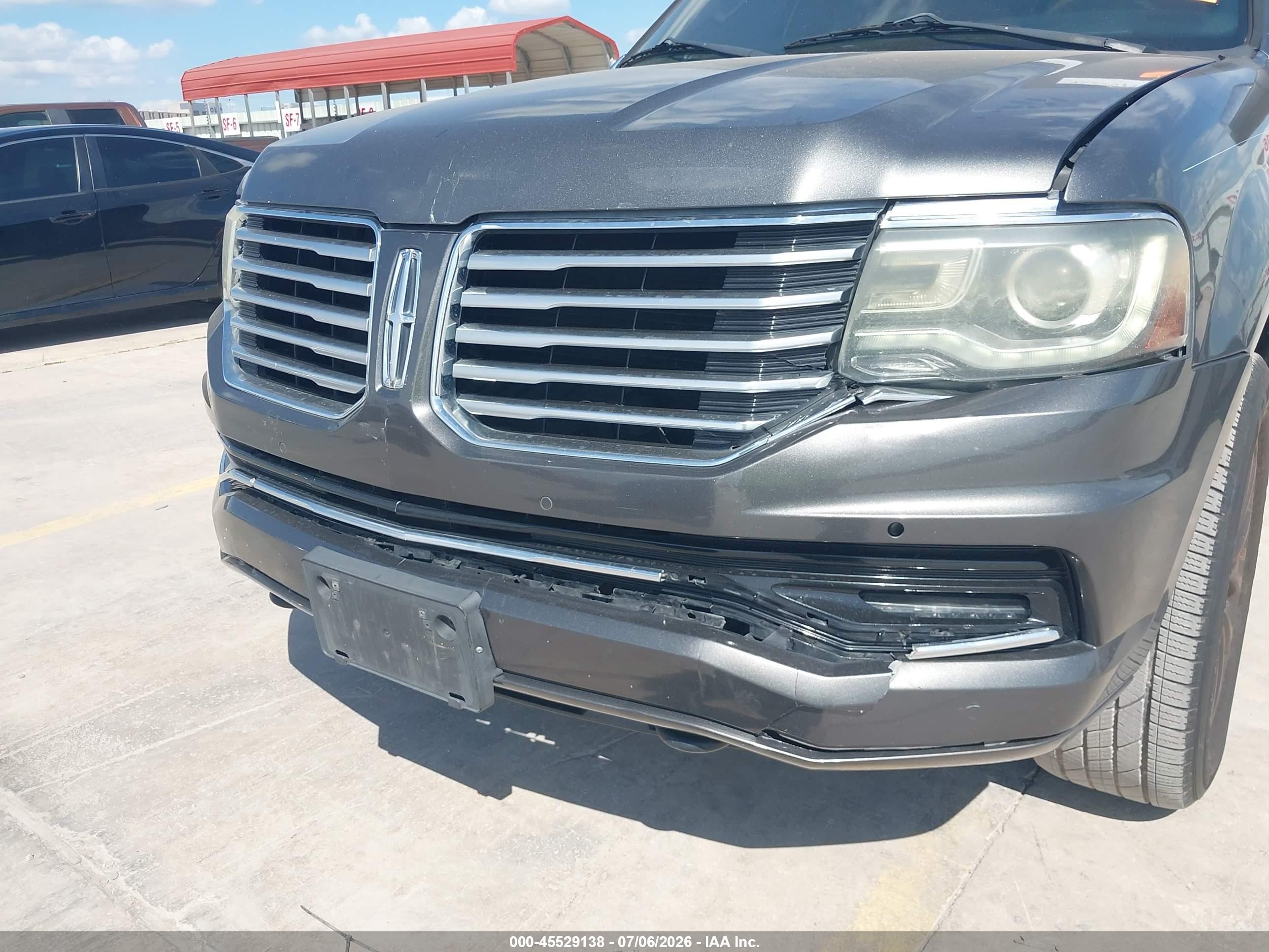 2015 Lincoln Navigator   Gray vin: 5LMJJ2HTXFEJ01014