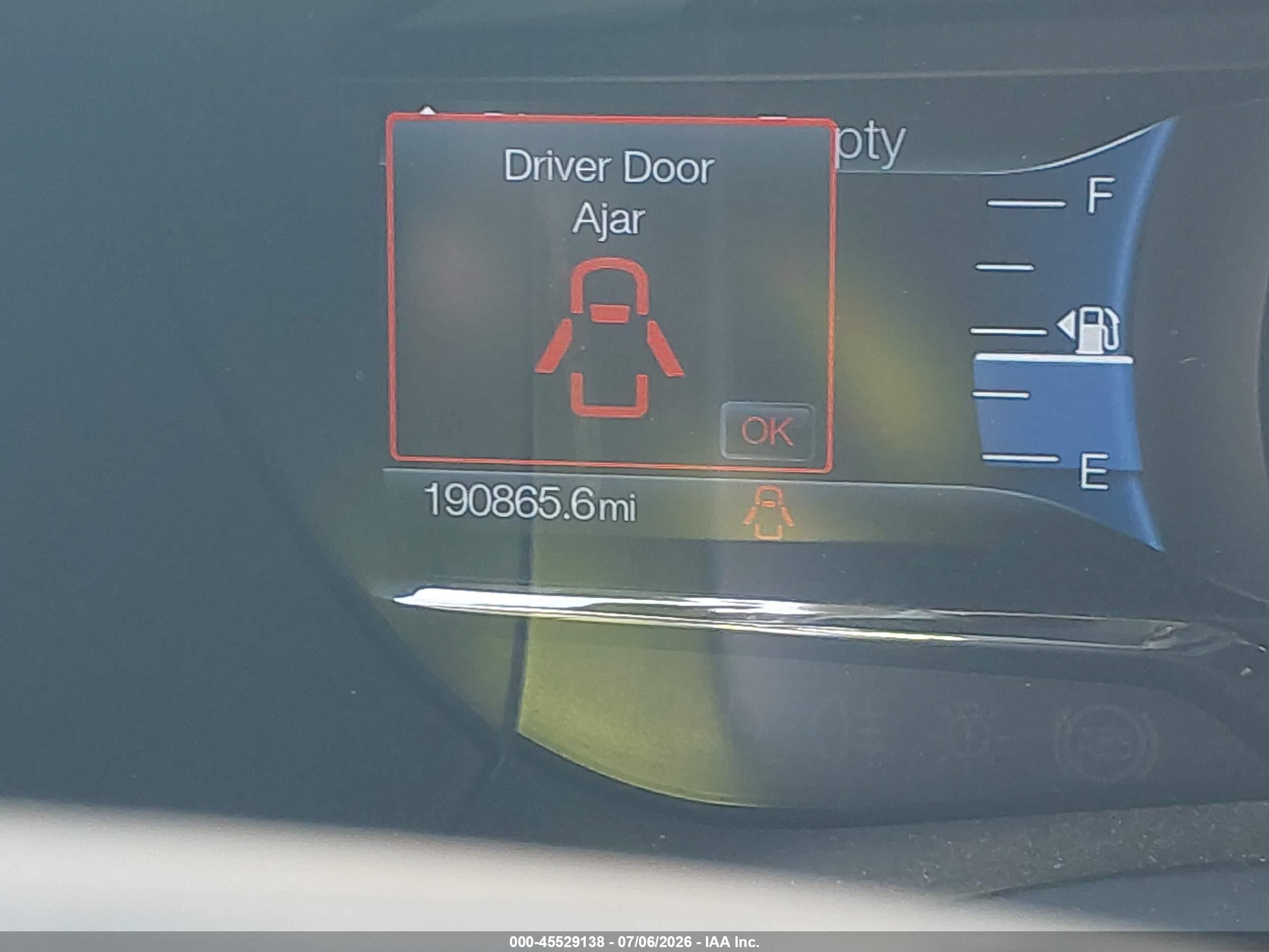 2015 Lincoln Navigator   Gray vin: 5LMJJ2HTXFEJ01014
