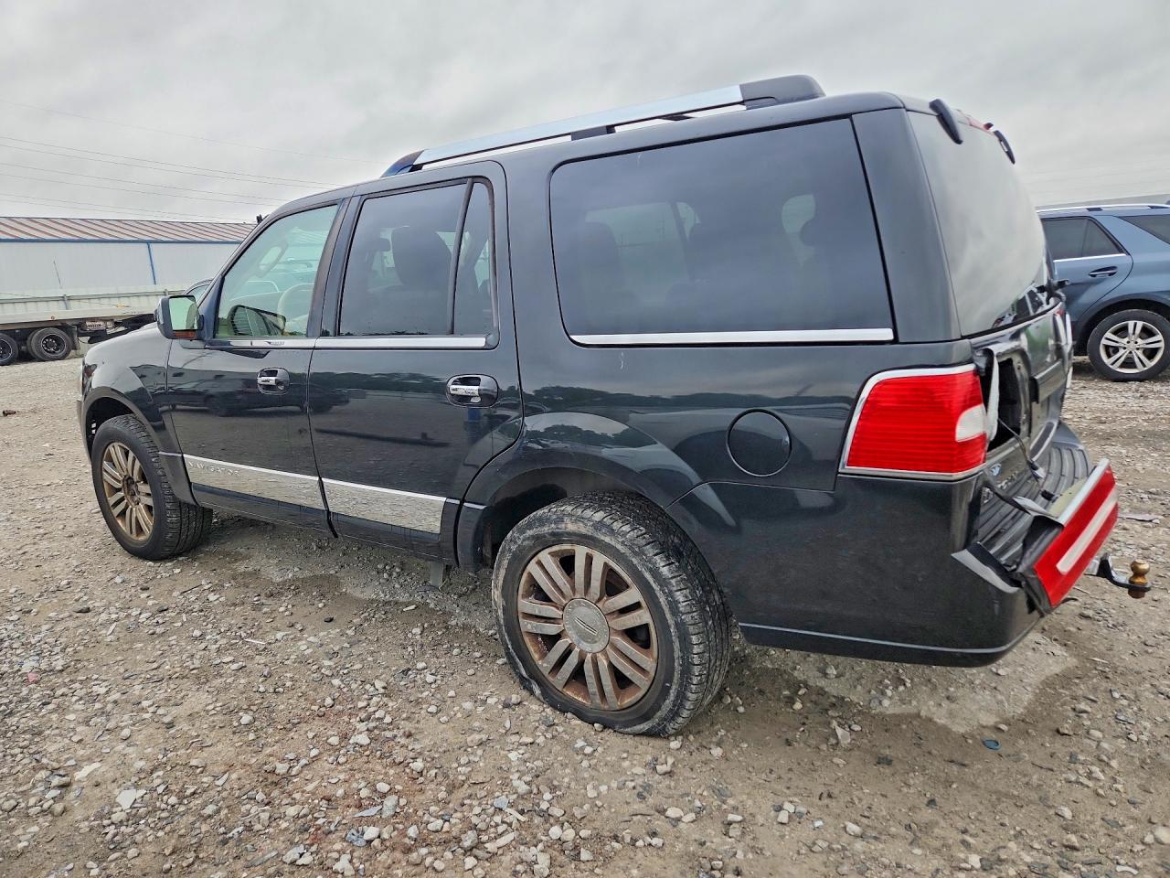 2010 Lincoln Navigator Black vin: 5LMJJ2J50AEJ02161