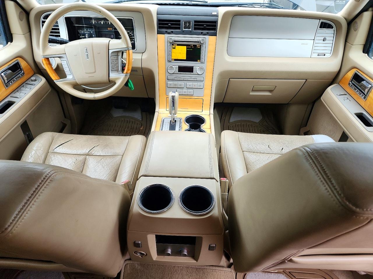 2010 Lincoln Navigator Black vin: 5LMJJ2J50AEJ02161