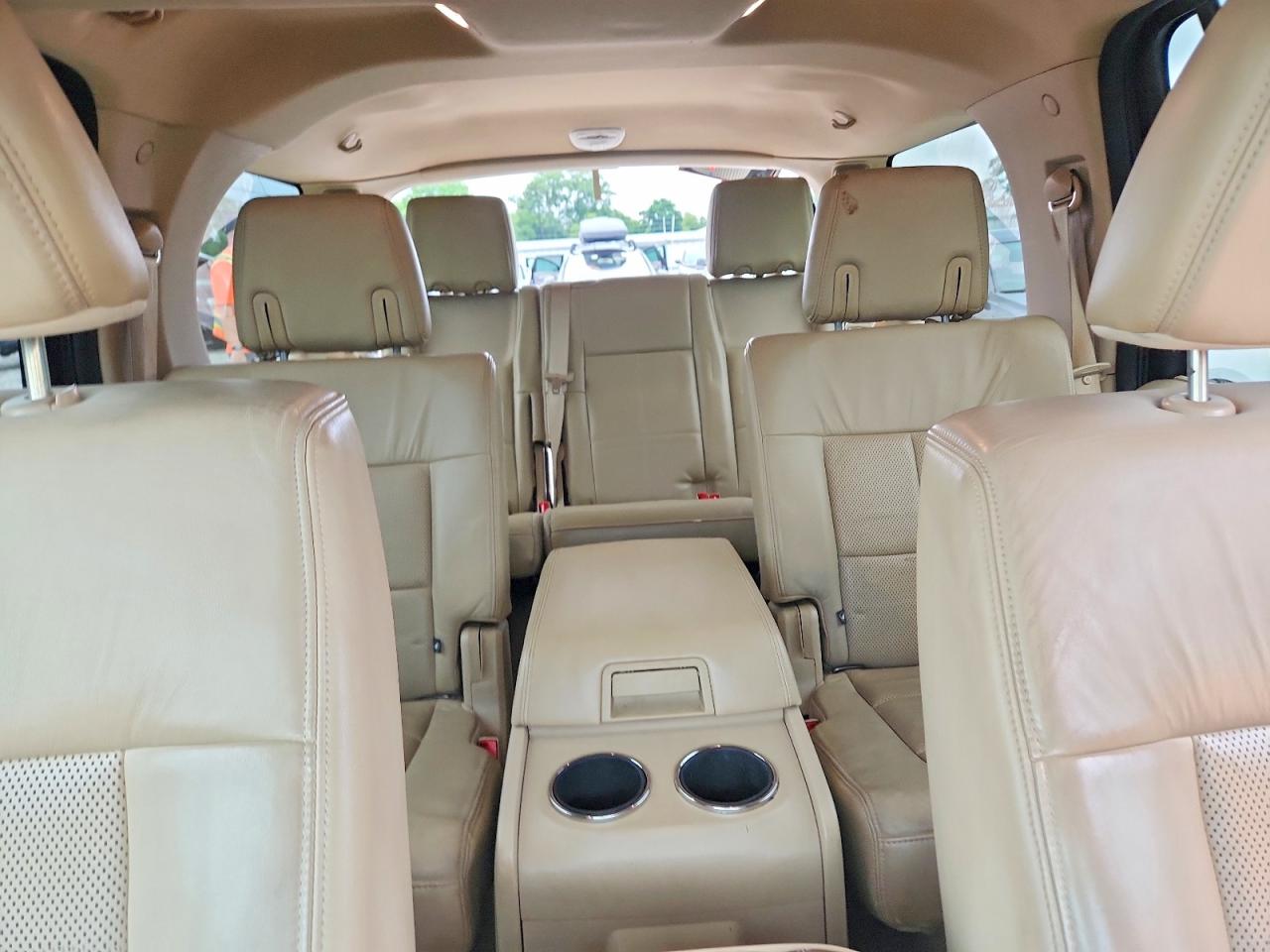 2010 Lincoln Navigator Black vin: 5LMJJ2J50AEJ02161