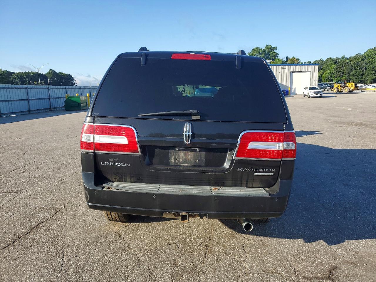 2011 Lincoln Navigator Black vin: 5LMJJ2J50BEJ01965
