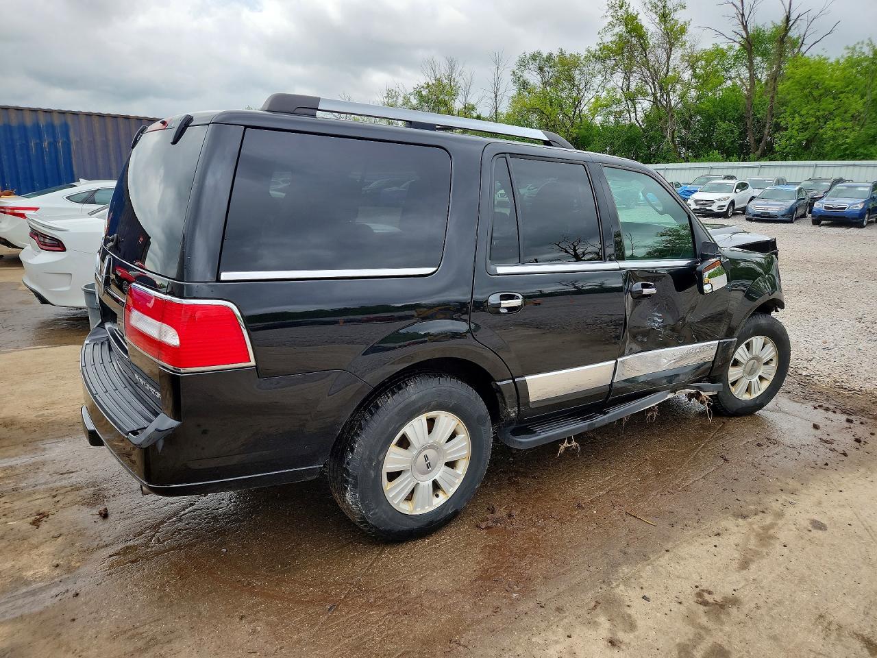 2014 Lincoln Navigator Черный vin: 5LMJJ2J50EEL07128