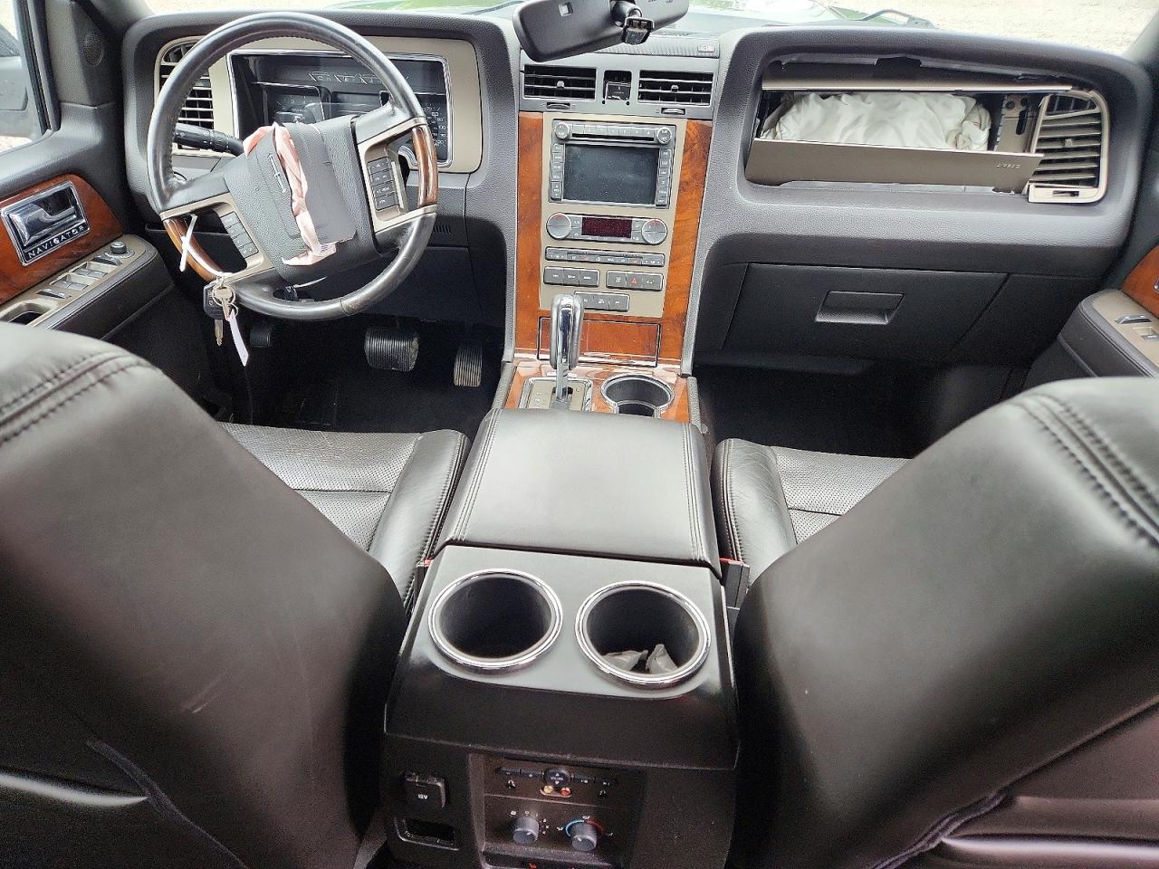 2014 Lincoln Navigator Черный vin: 5LMJJ2J50EEL07128