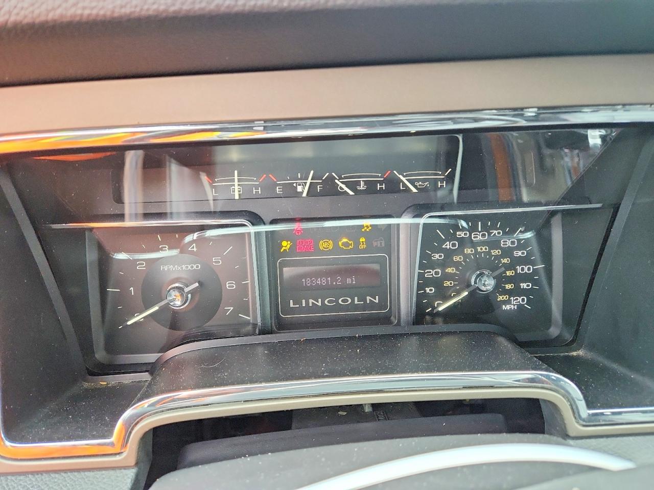 2014 Lincoln Navigator Черный vin: 5LMJJ2J50EEL07128