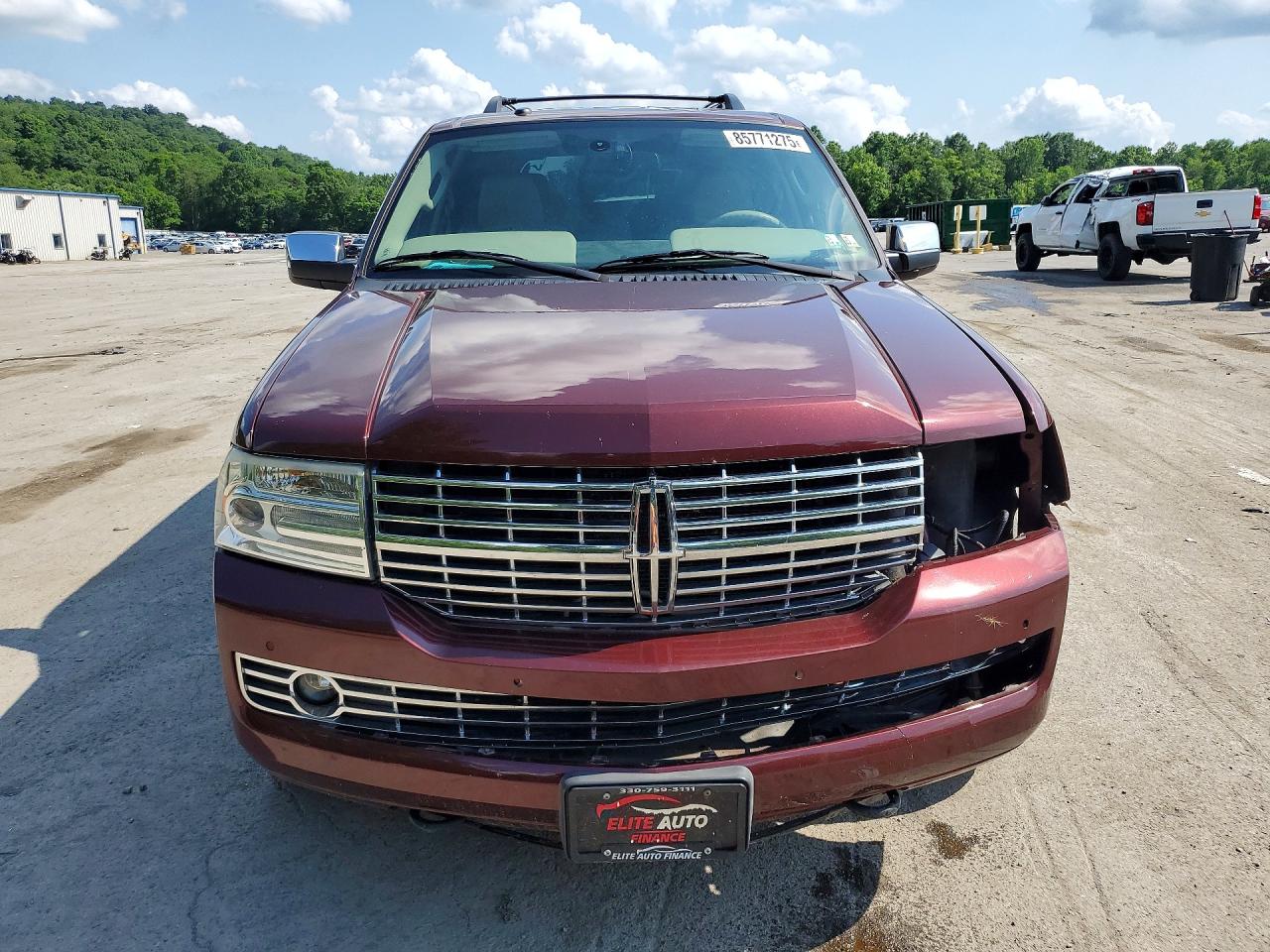 2010 Lincoln Navigator Burgundy vin: 5LMJJ2J51AEJ07580