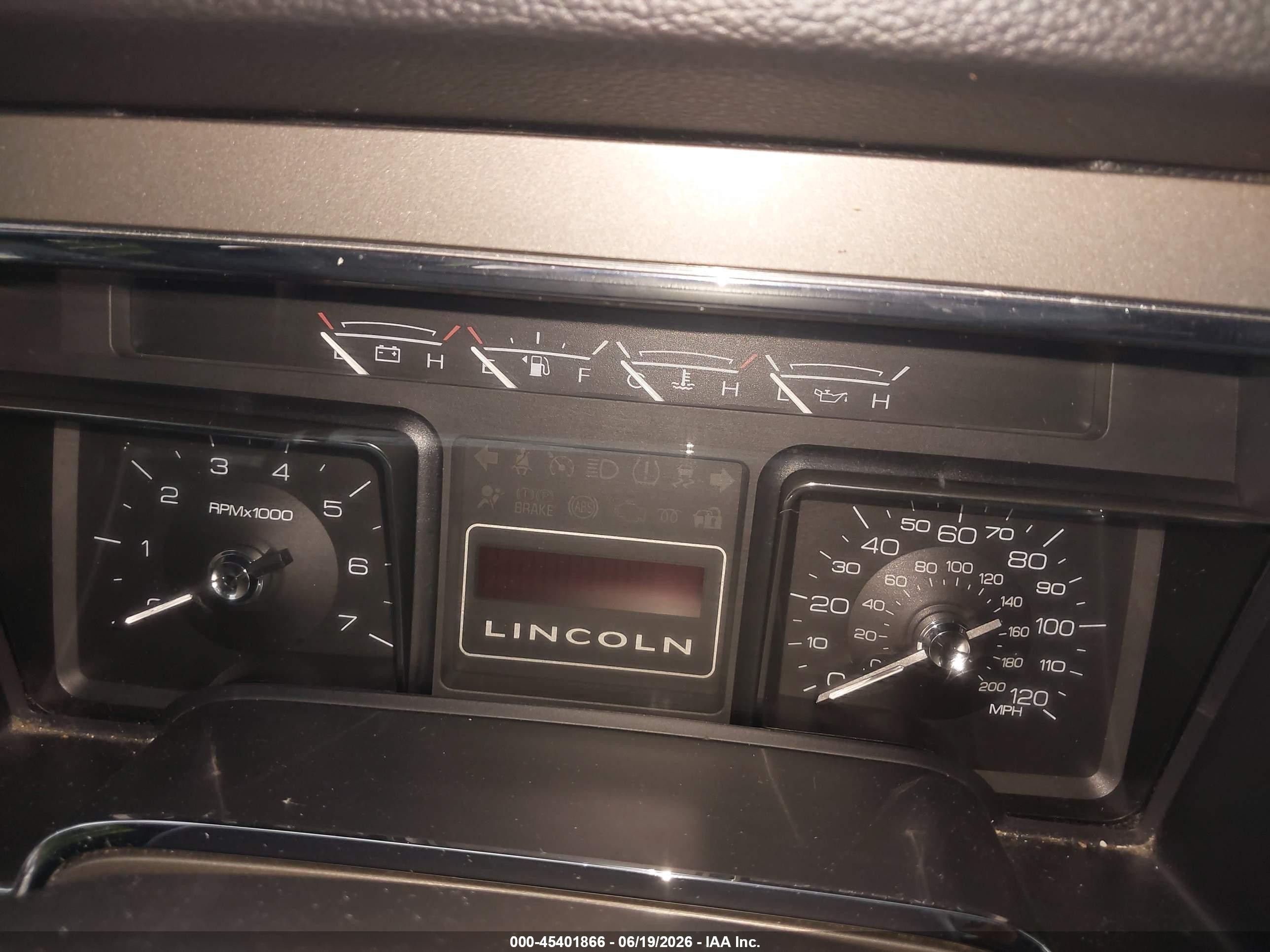 2011 Lincoln Navigator   Black vin: 5LMJJ2J51BEJ04681